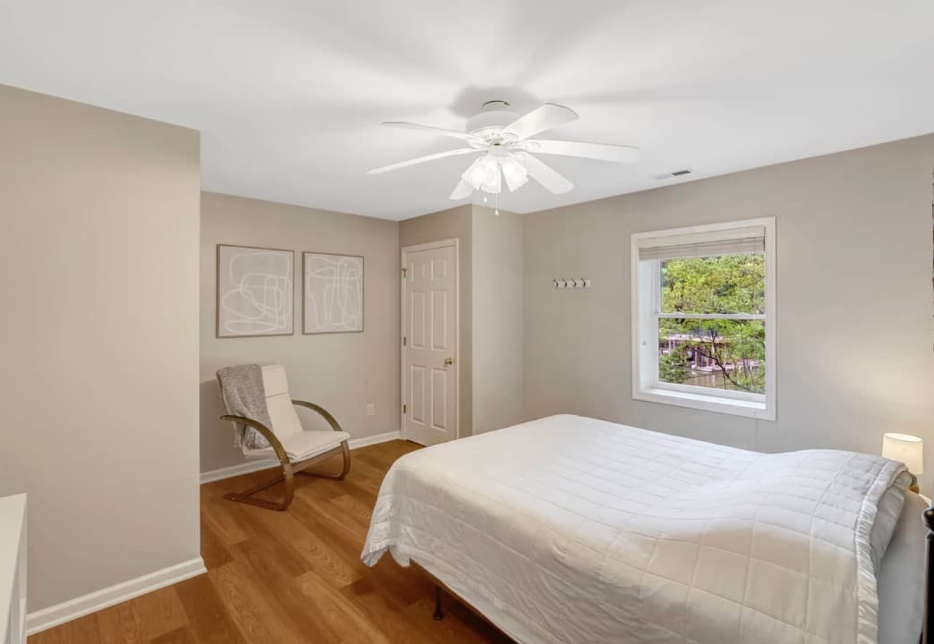 Gallery Image 34