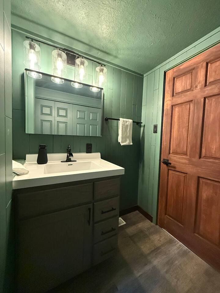 Gallery Image 12