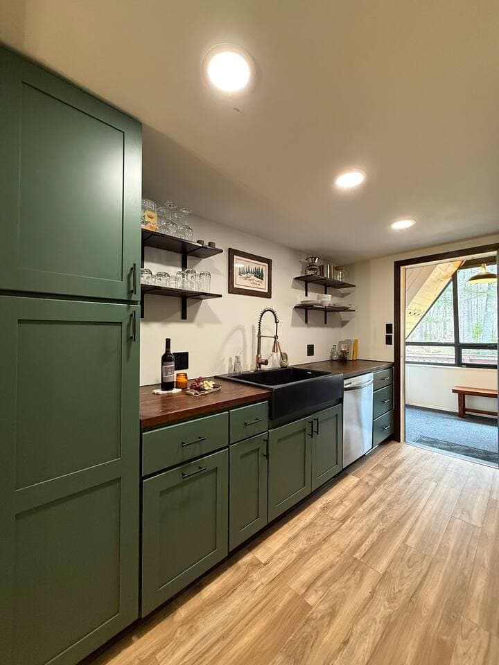 Gallery Image 14