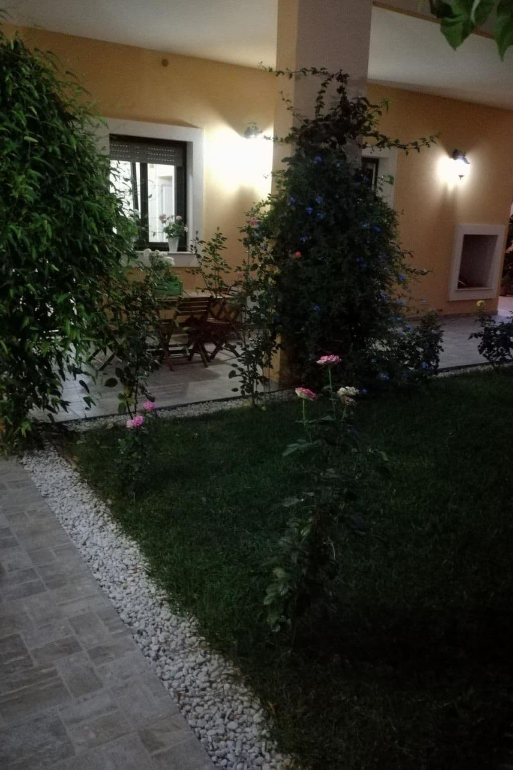 Gallery Image 16