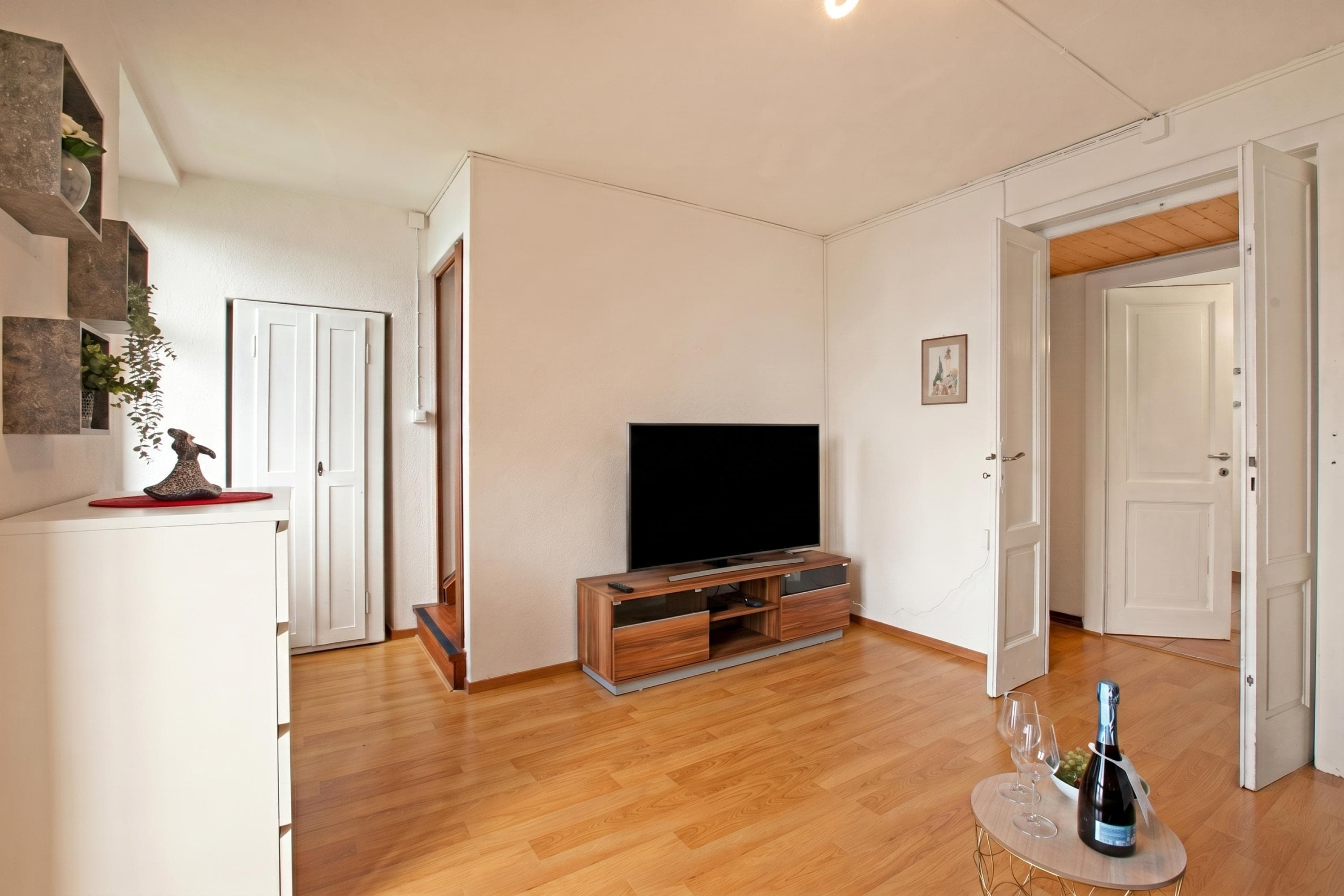 Gallery Image 14