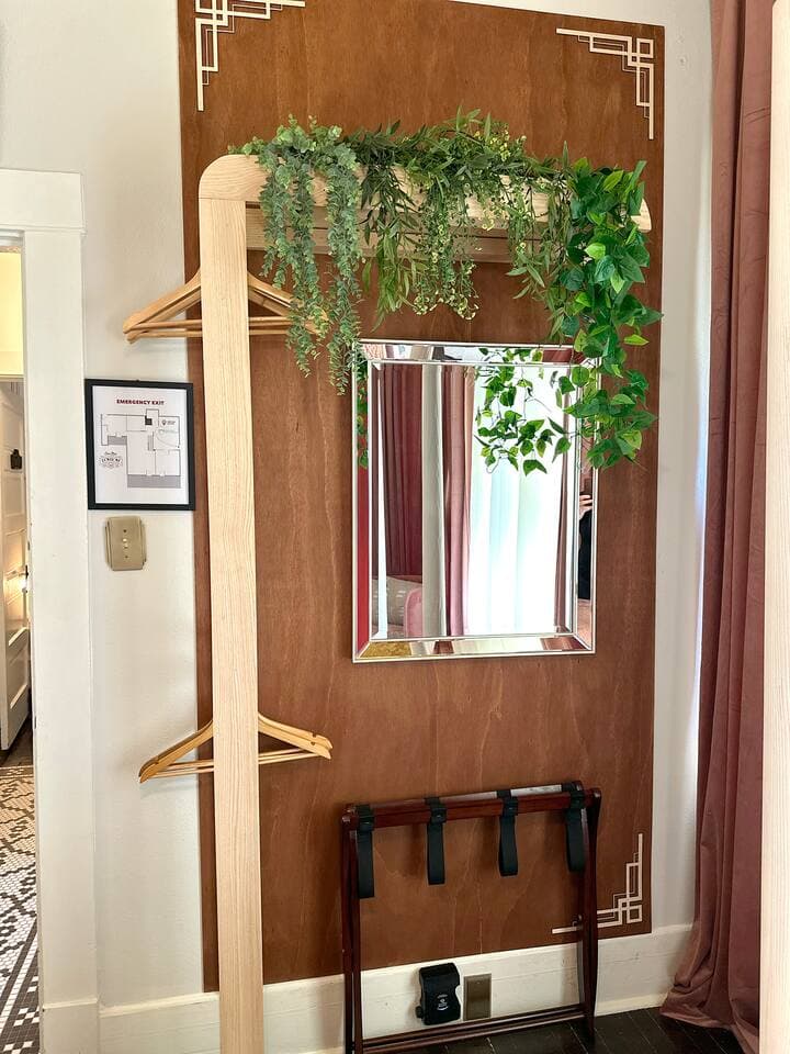 Gallery Image 41