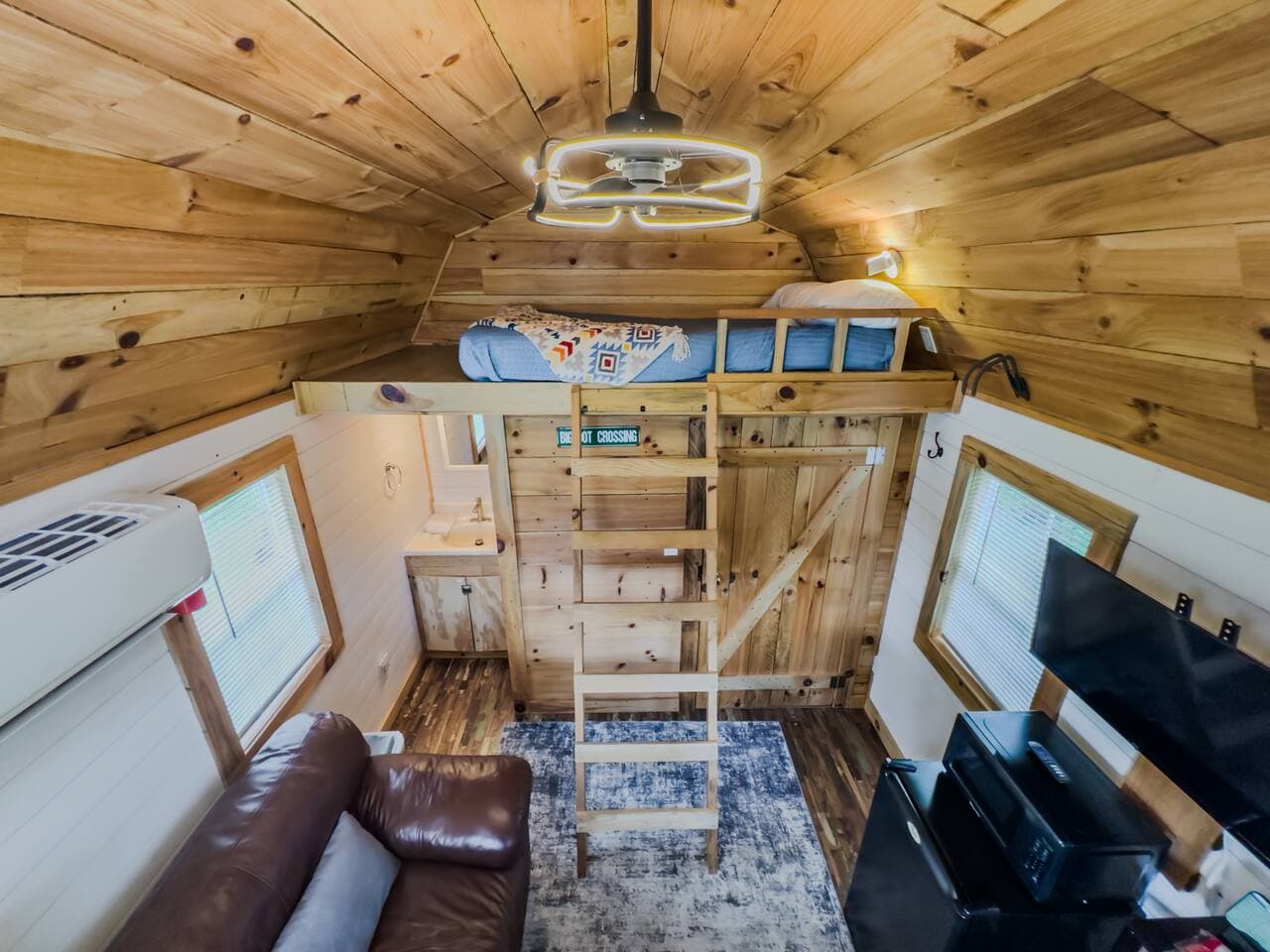 Gallery Image 8