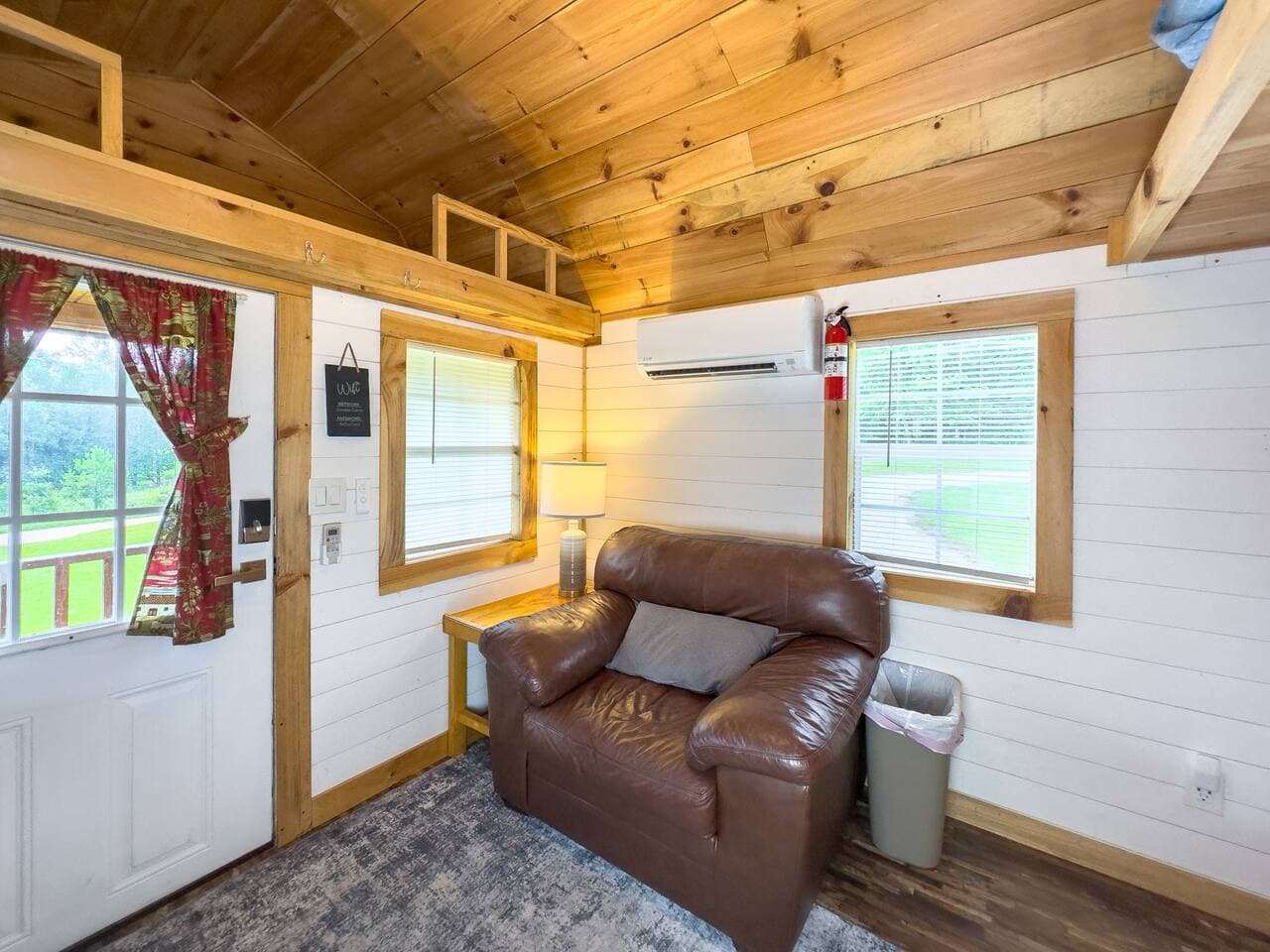 Gallery Image 9