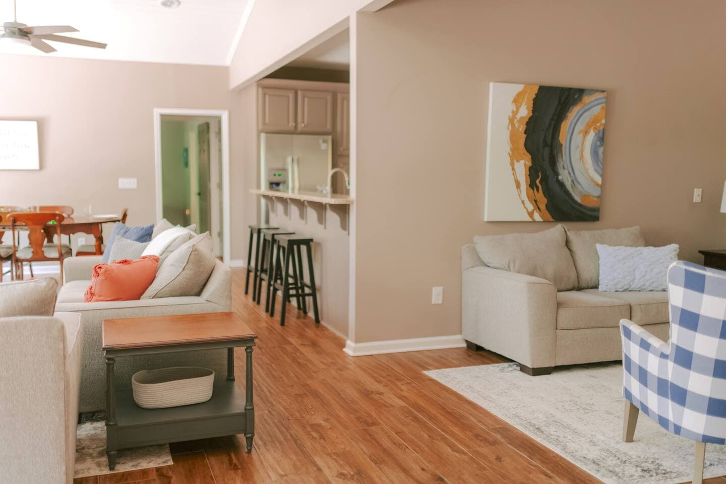 Gallery Image 15