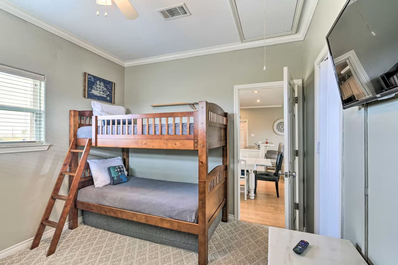 Gallery Image 14