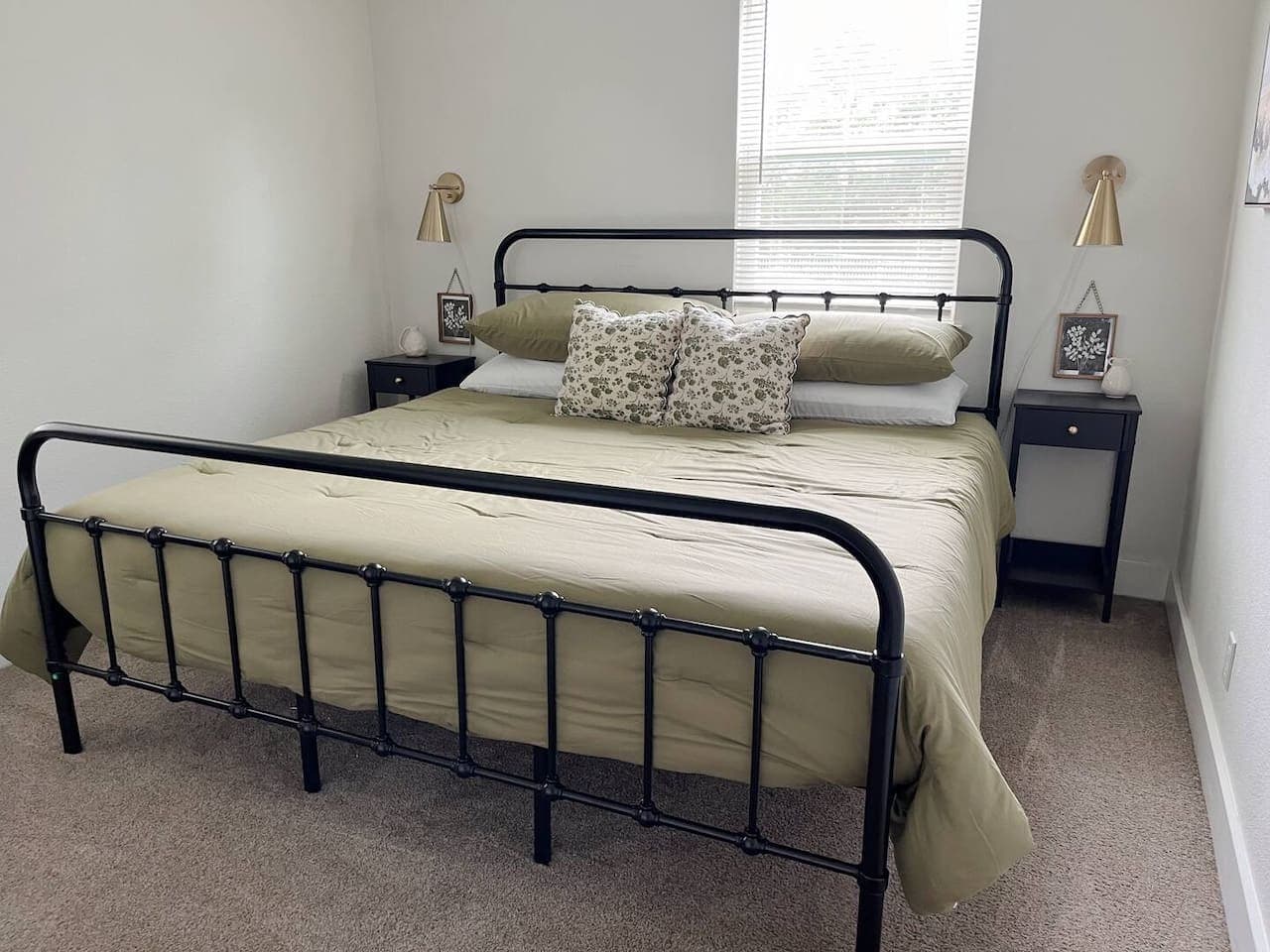 Gallery Image 17