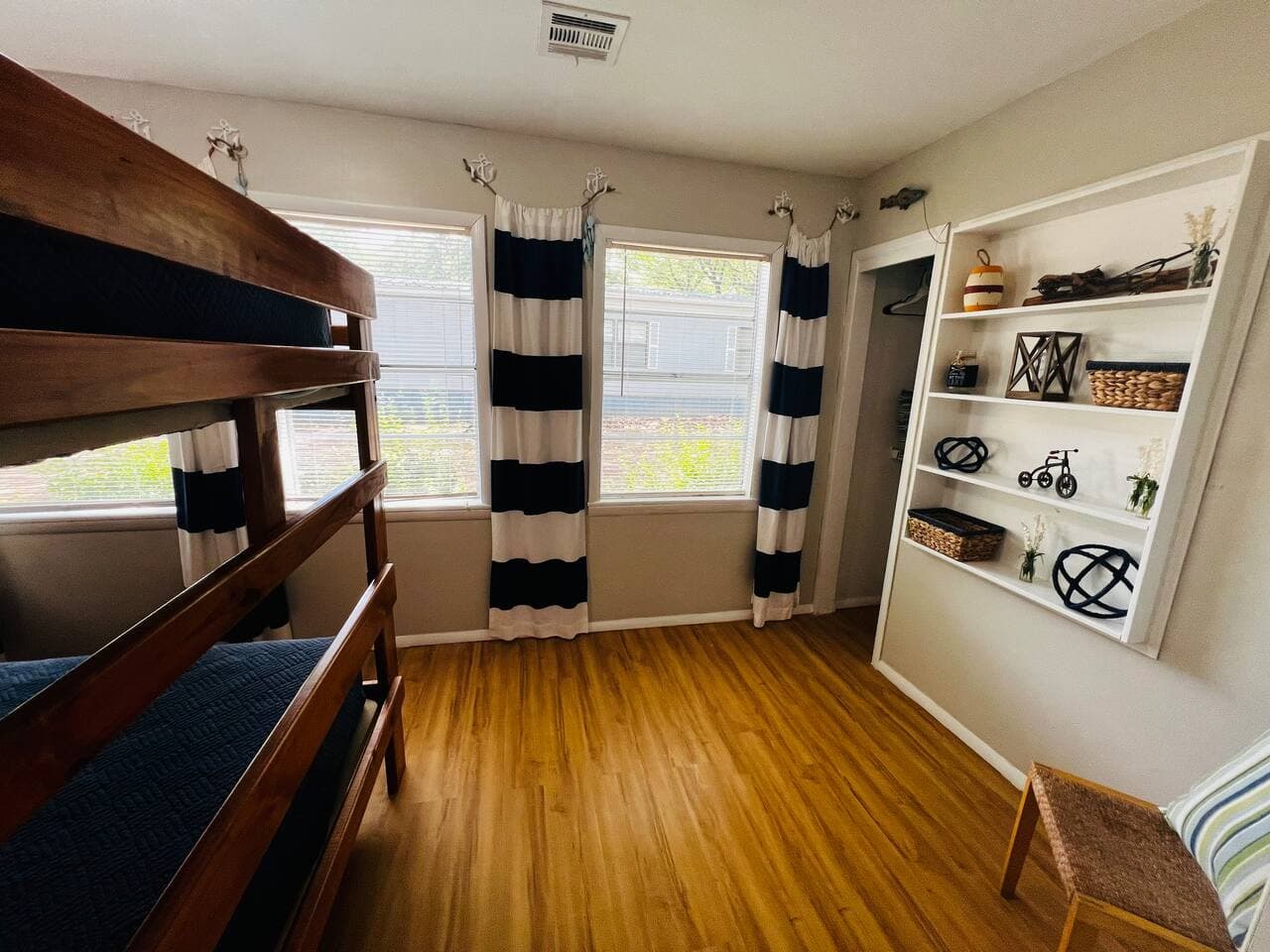 Gallery Image 17