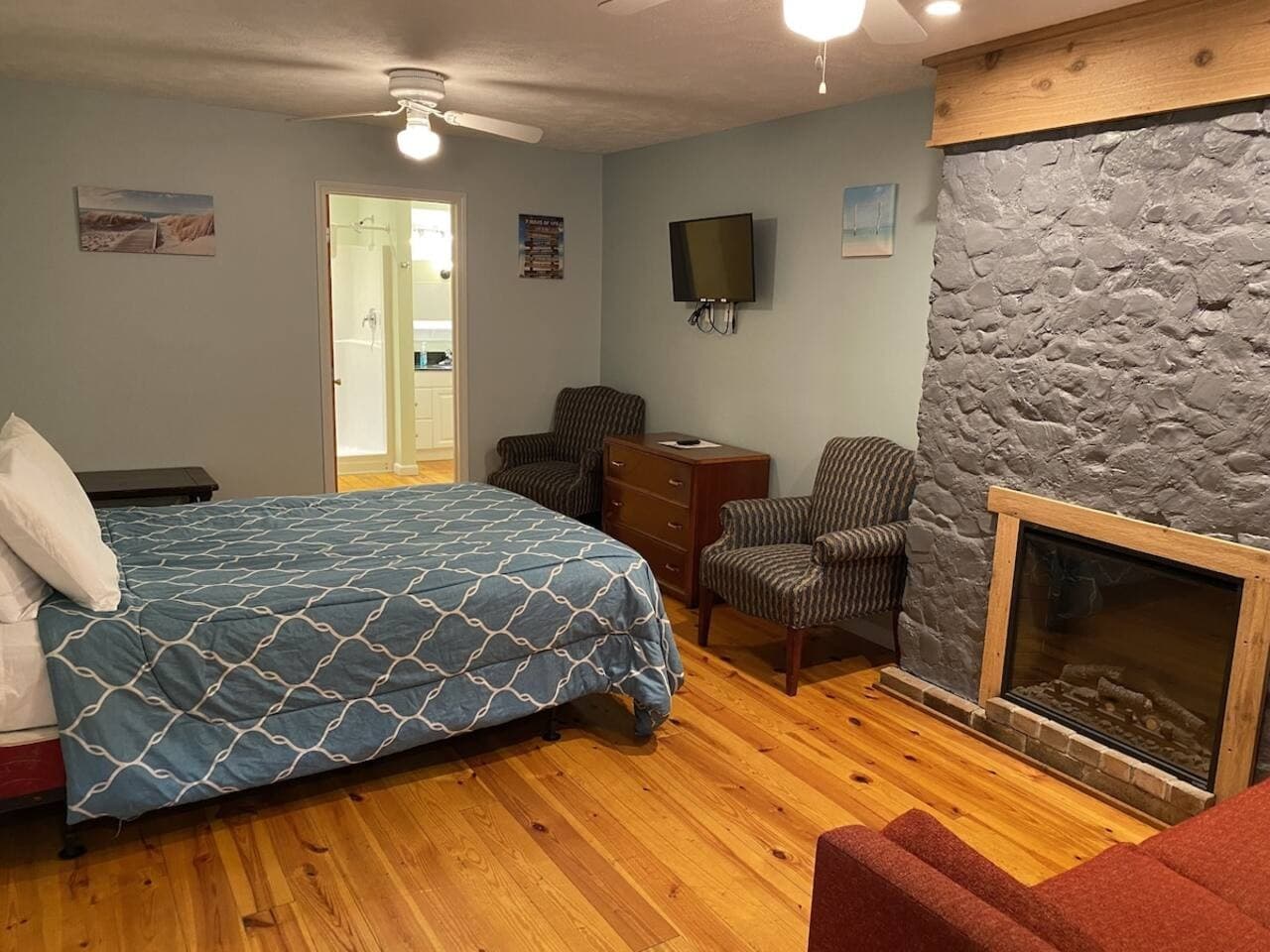 Gallery Image 33