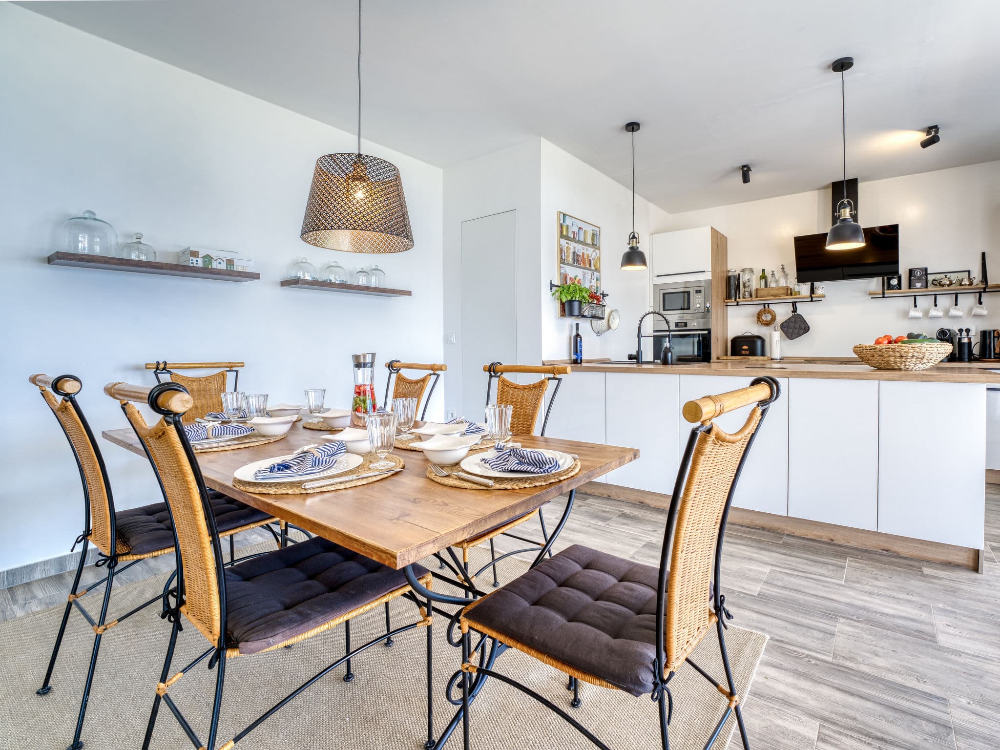 Kitchen / Dining Room