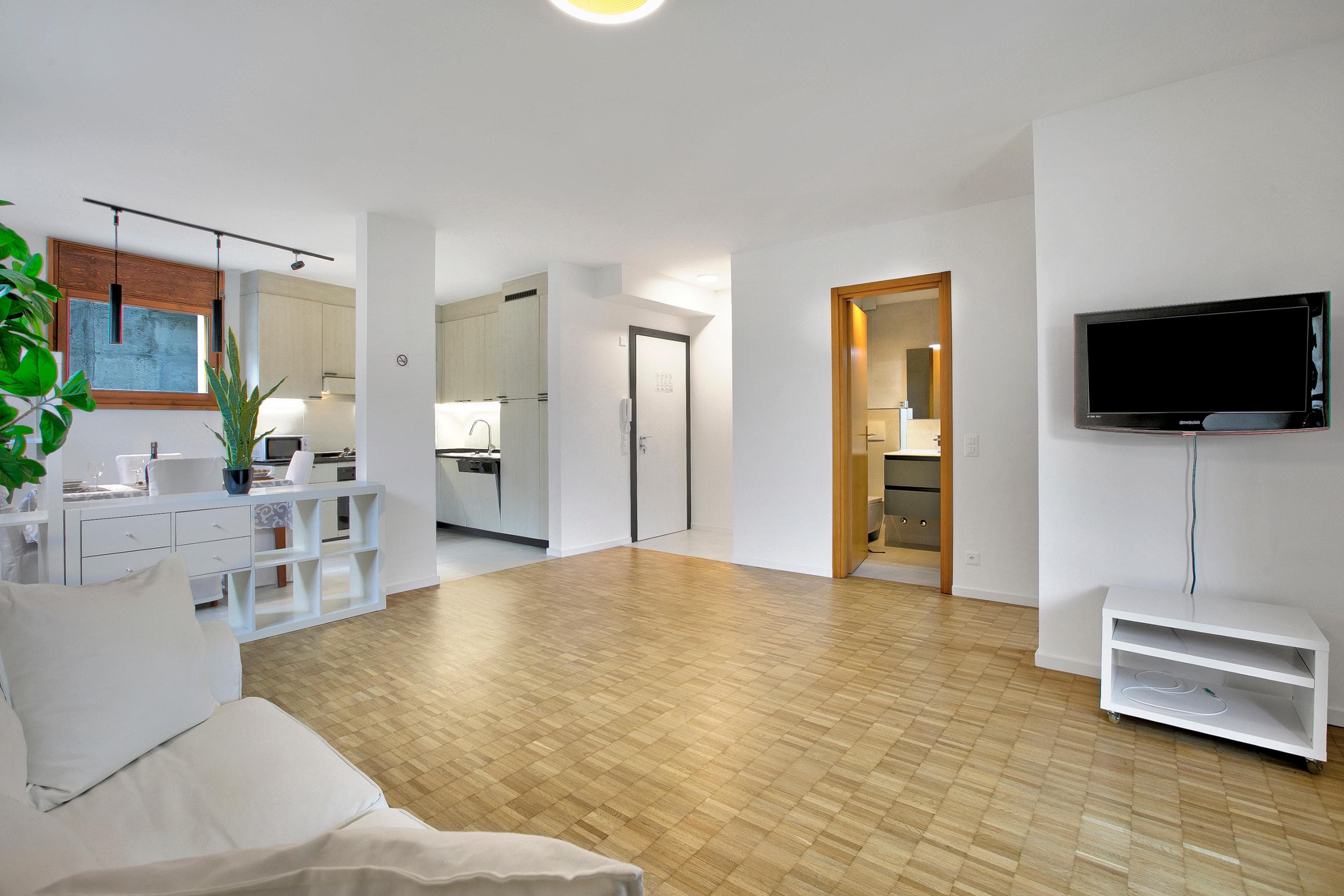 Gallery Image 8