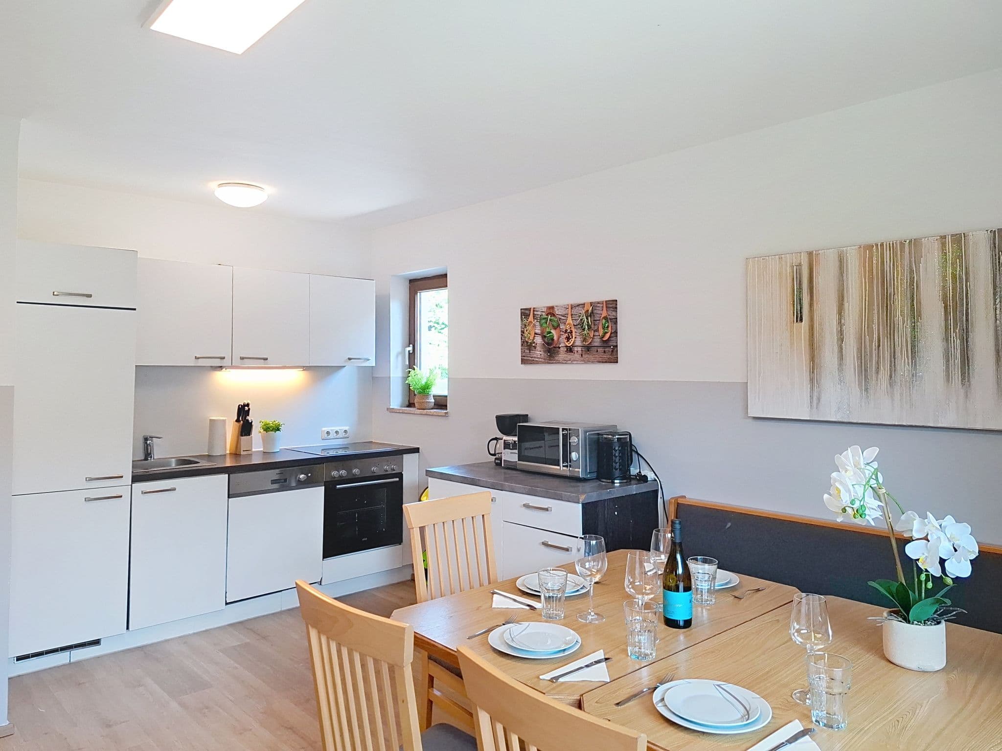 Kitchen / Dining Room