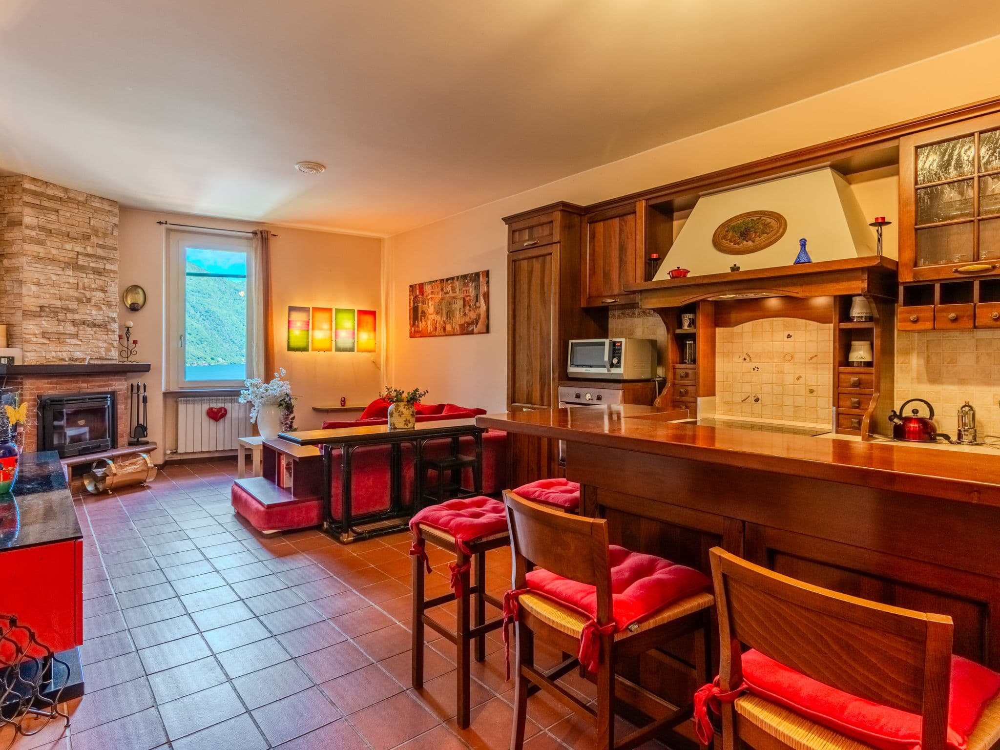 Kitchen / Dining Room