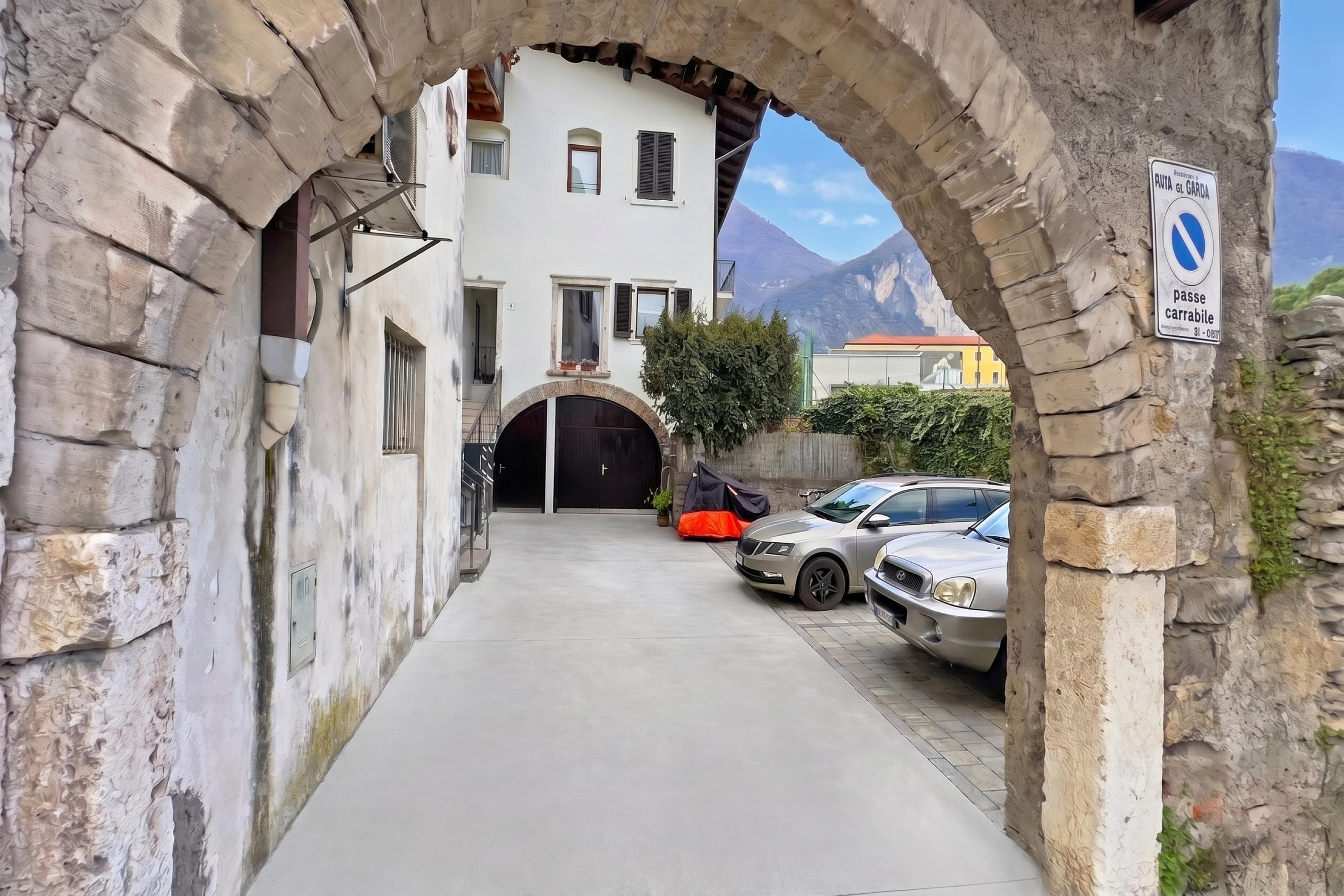Gallery Image 15