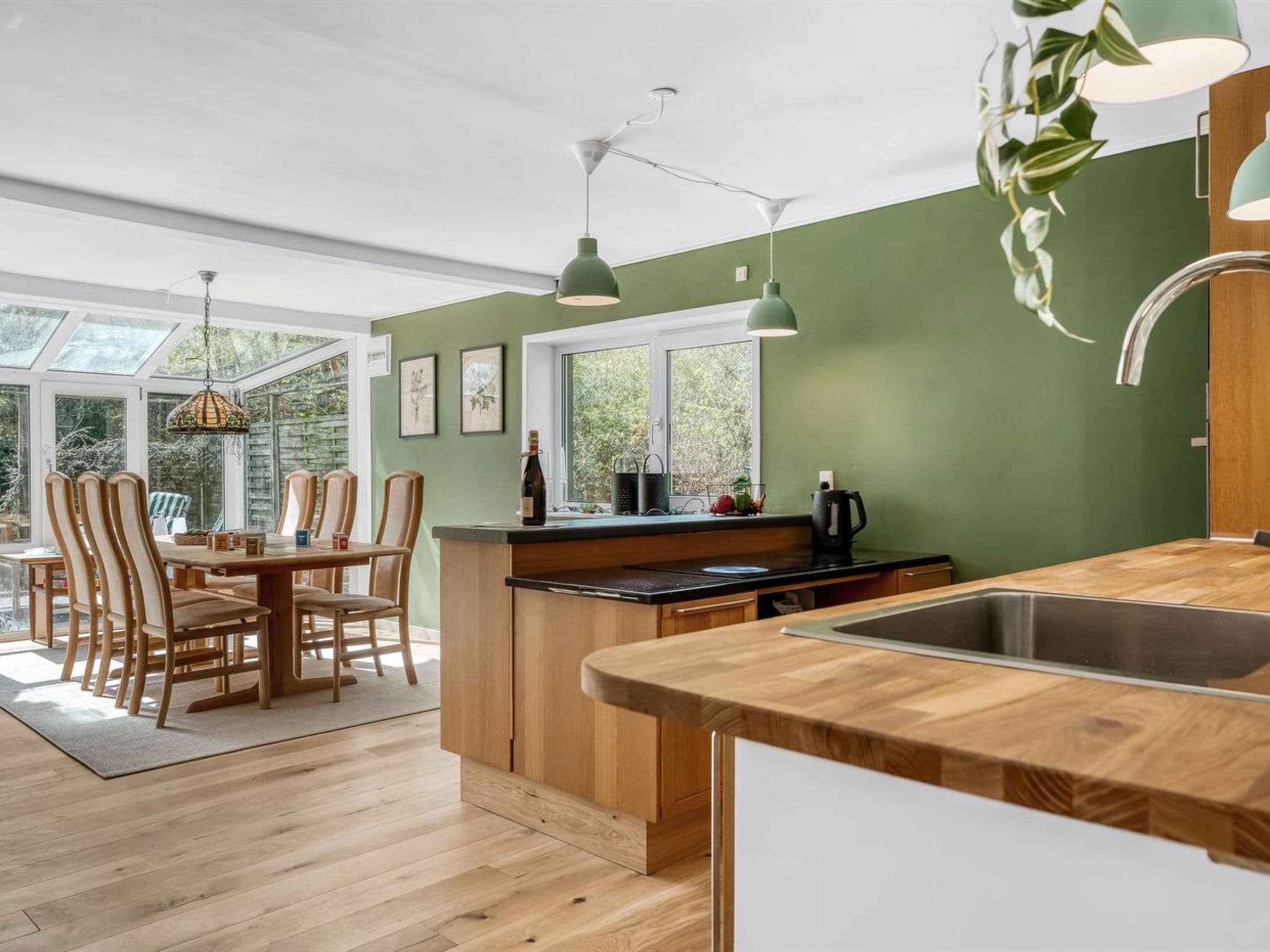 Kitchen / Dining Room