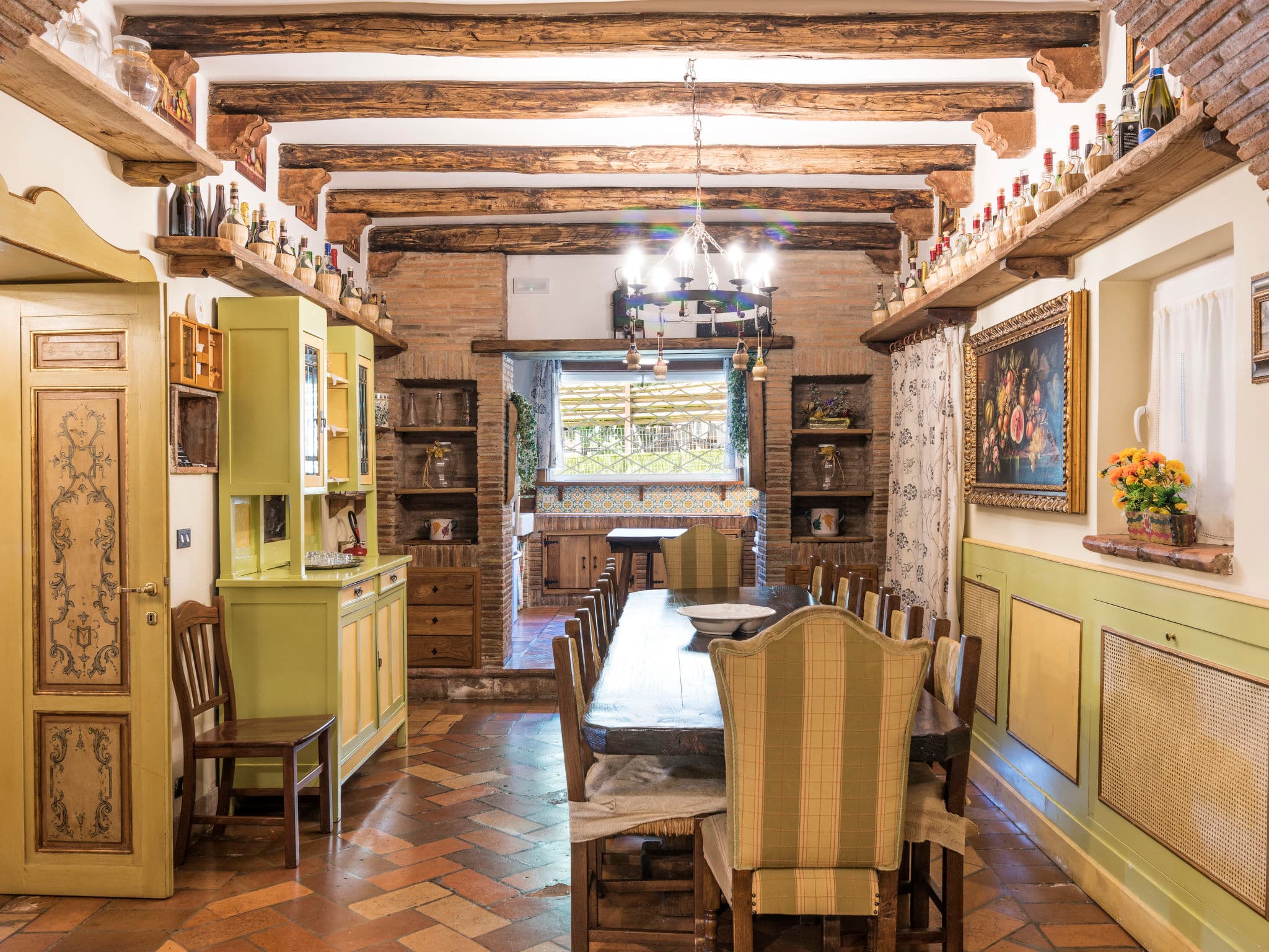 Kitchen / Dining Room
