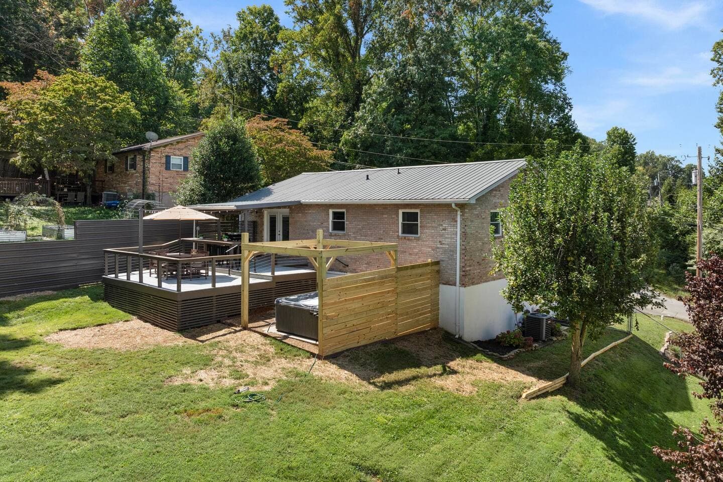 Gallery Image 15