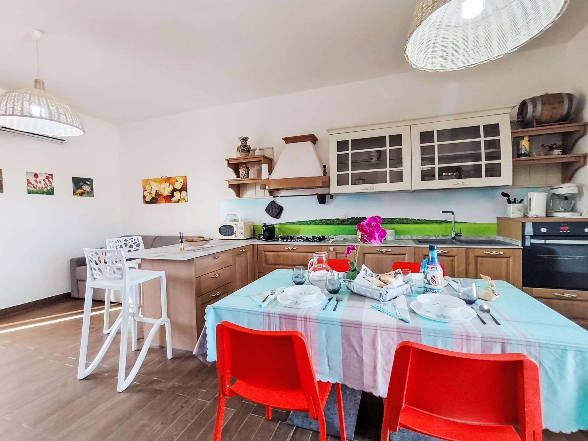 Kitchen / Dining Room