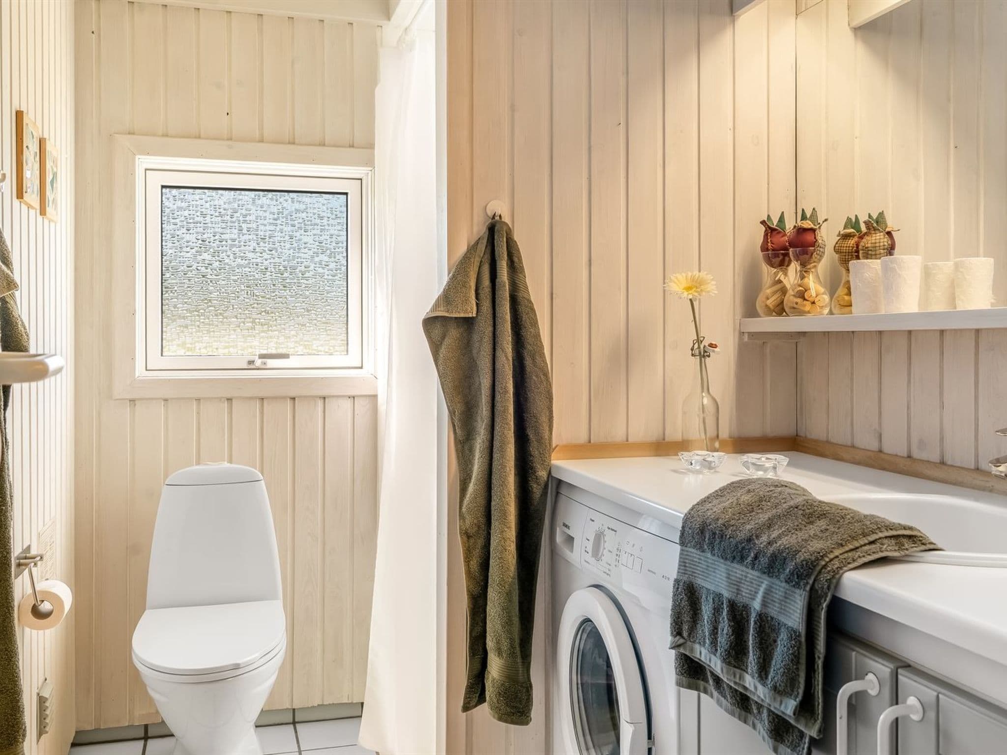 Bathroom / Wellness