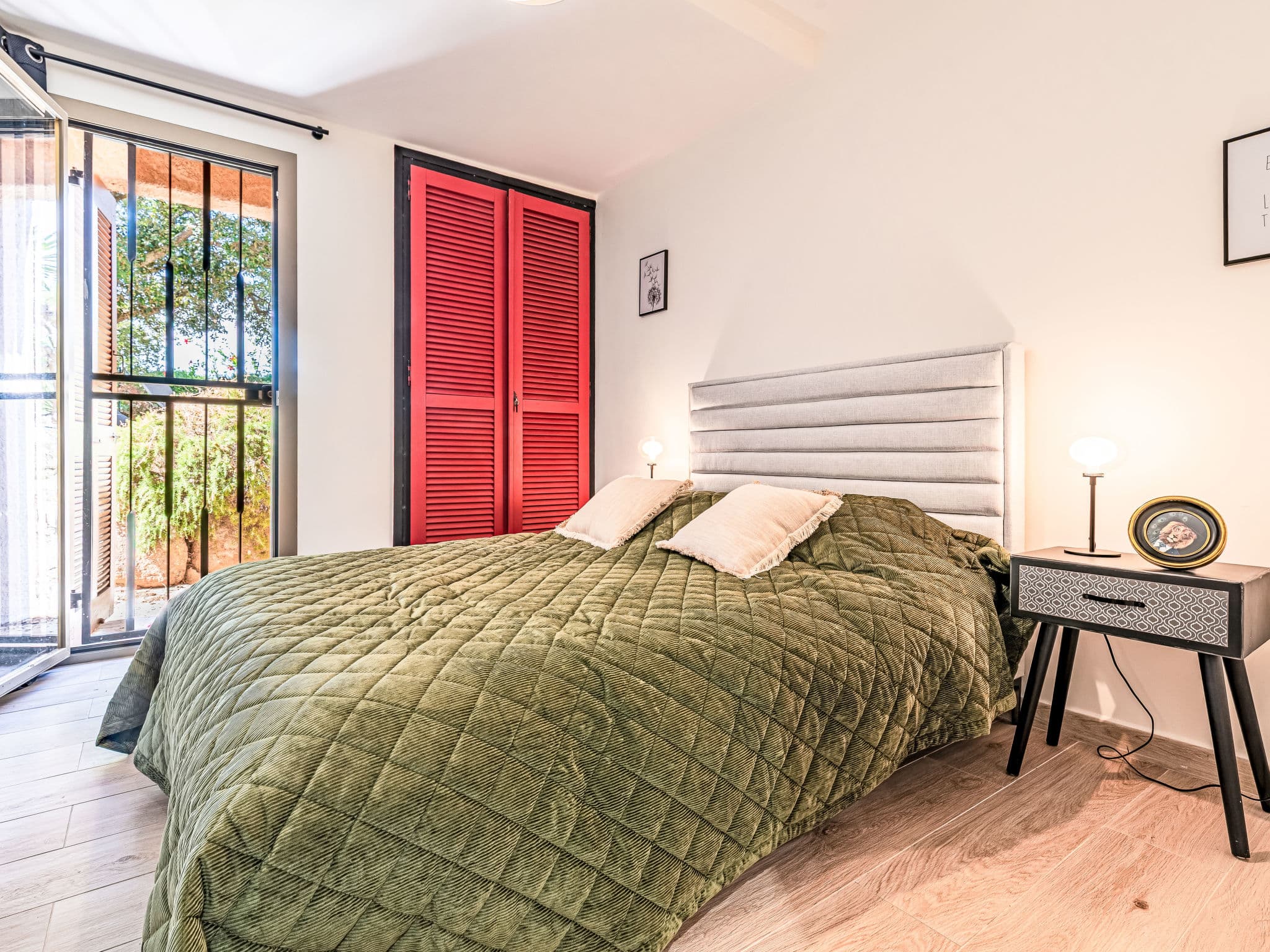 Bedroom