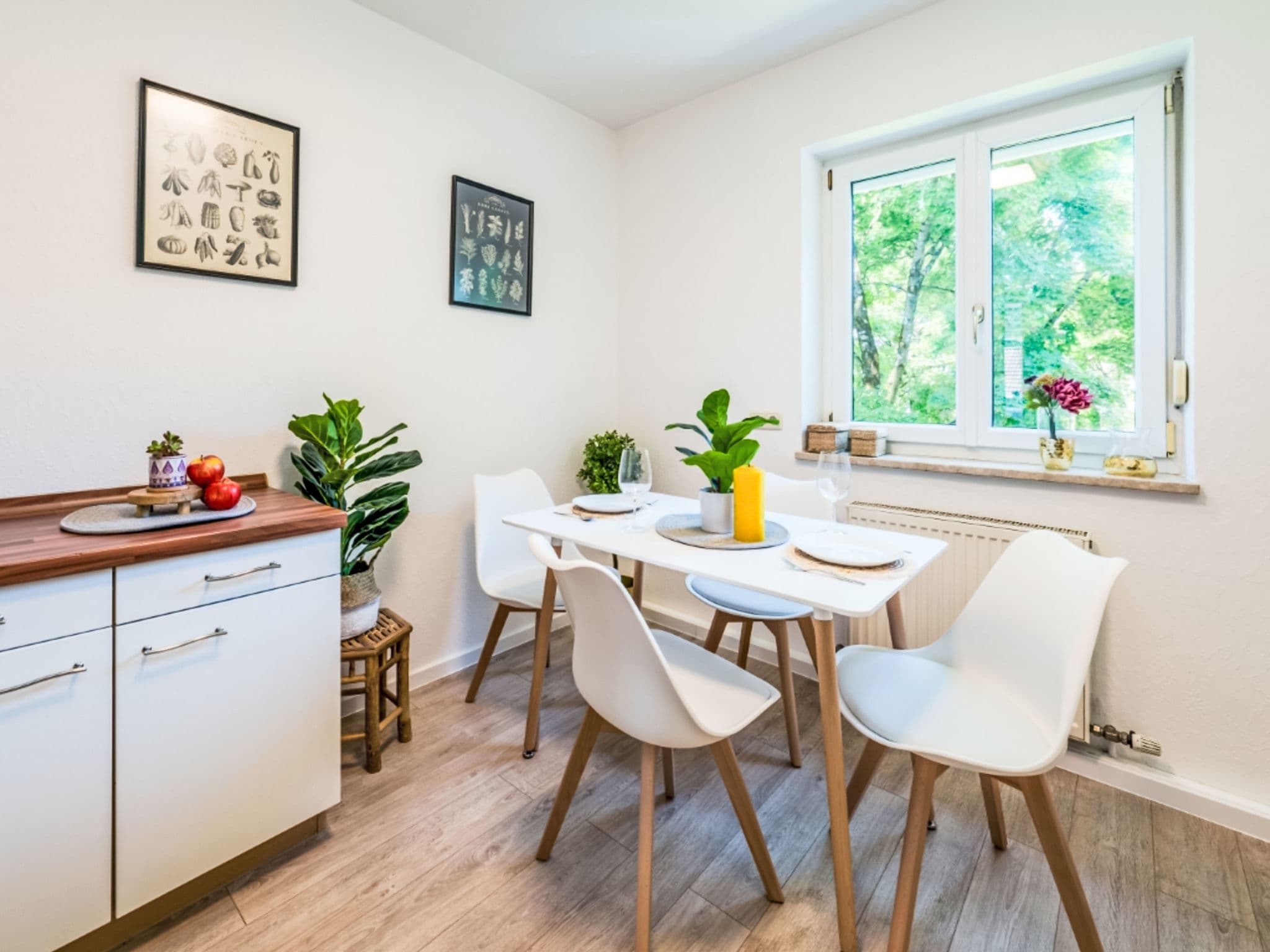 Kitchen / Dining Room