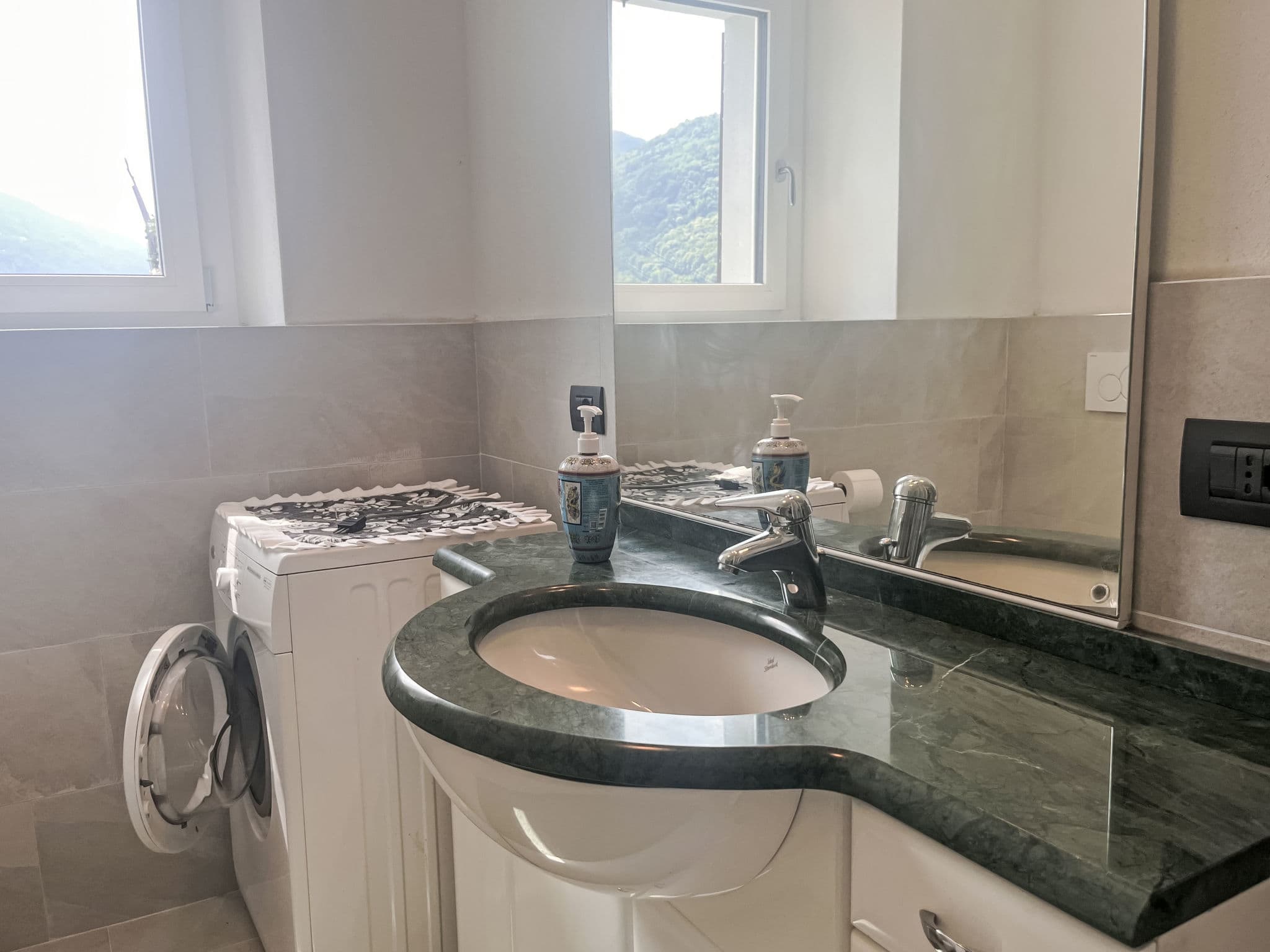 Bathroom / Wellness