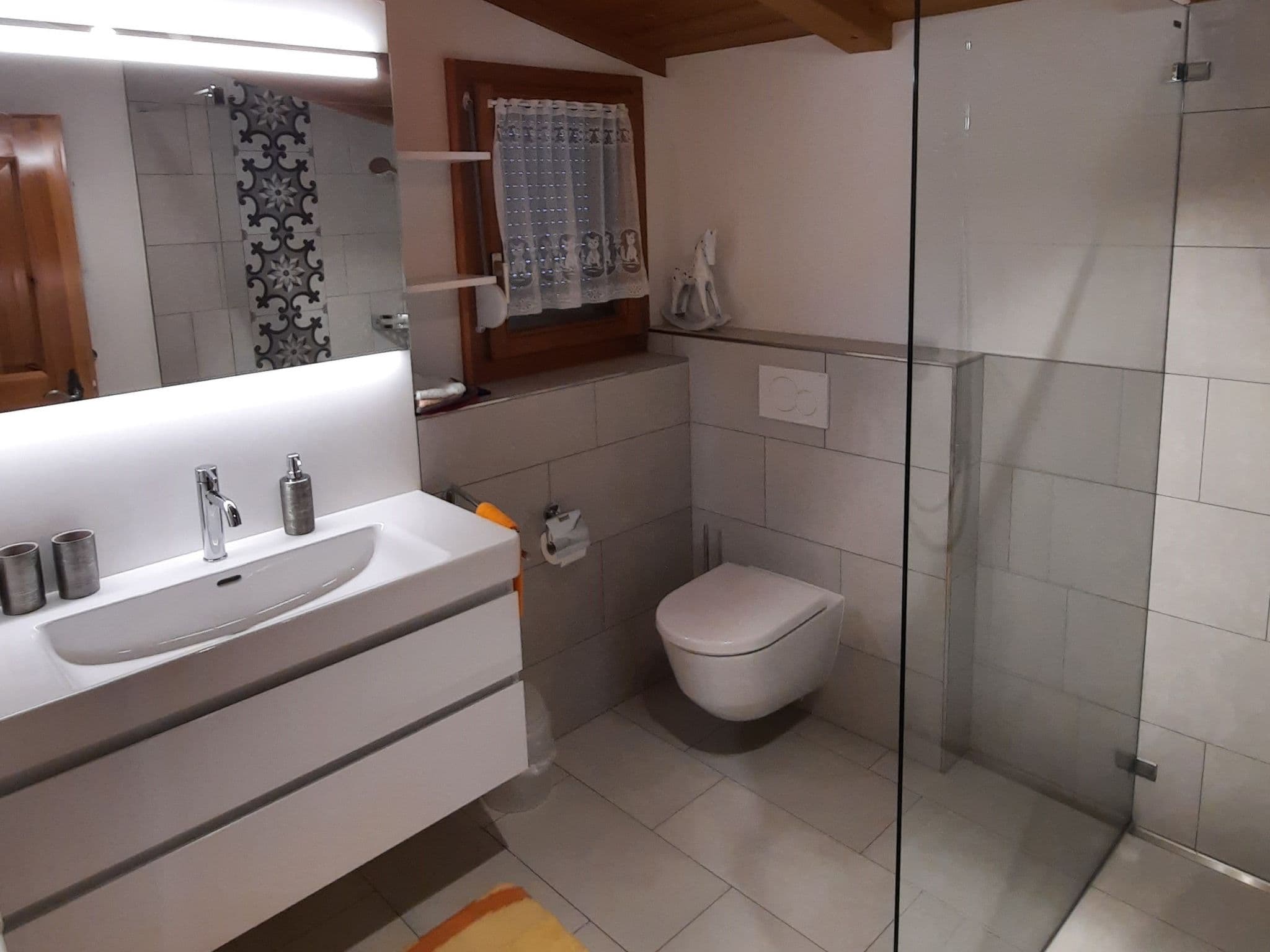 Bathroom / Wellness