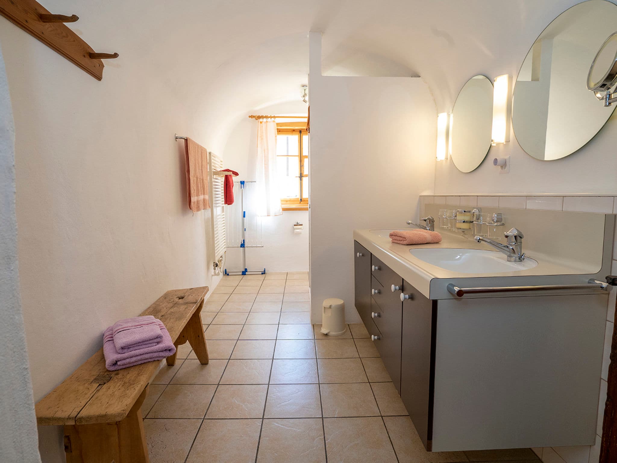 Bathroom / Wellness