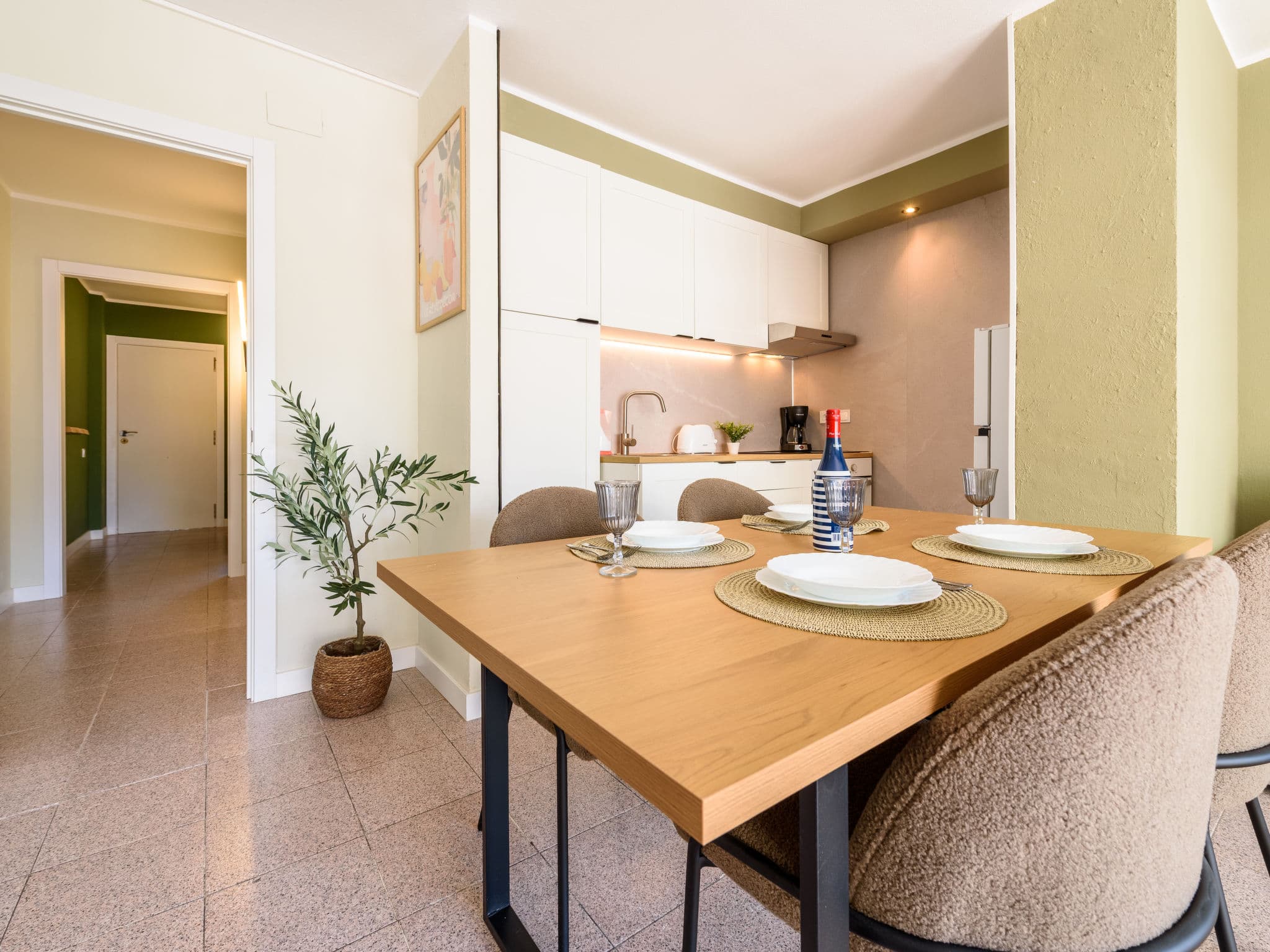 Kitchen / Dining Room