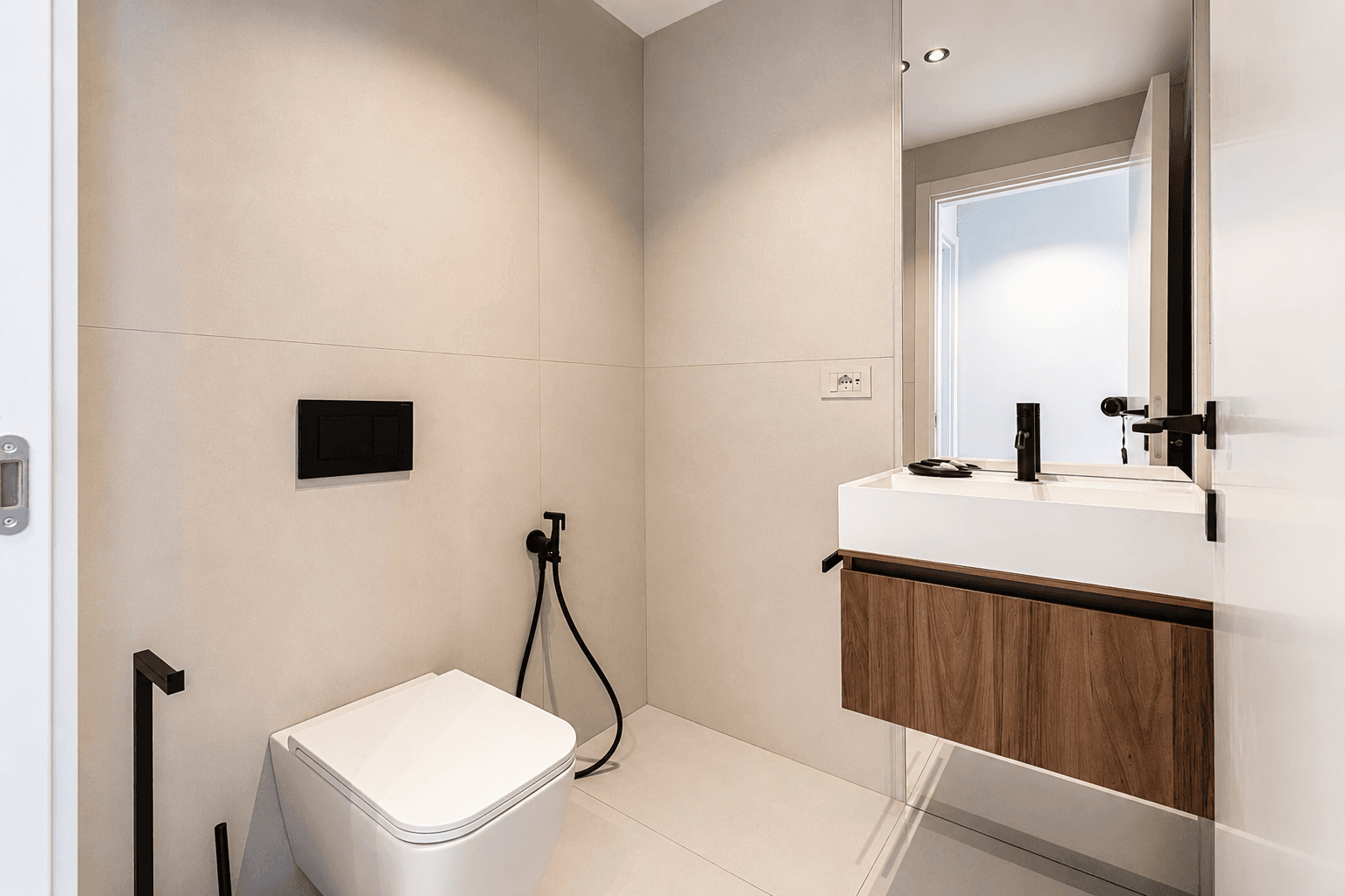 AZULIS Aramis villa RENTAL12 Golfo Aranci toilet vanity mirror modern bathroom