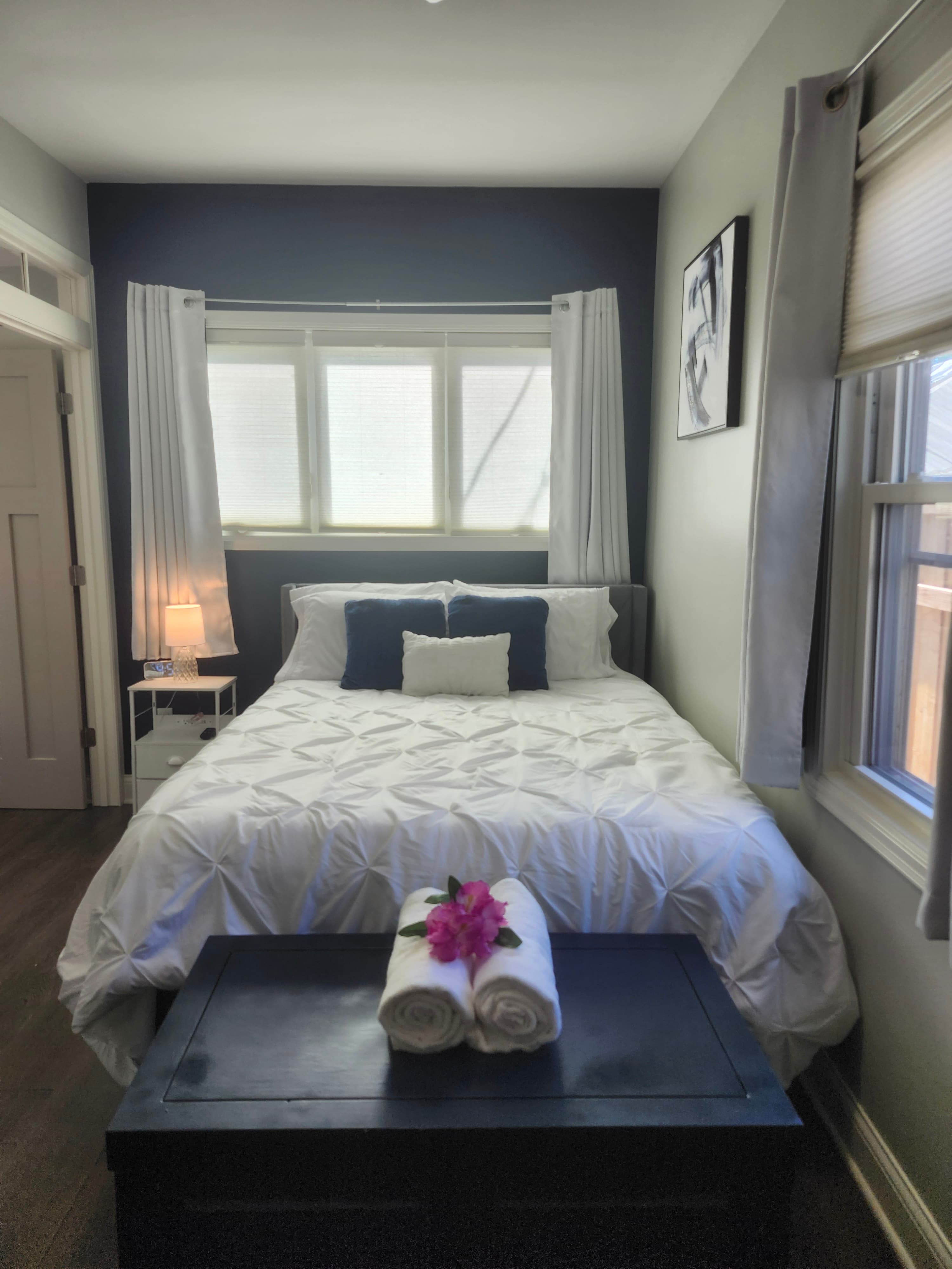 Cooling memory foam topper