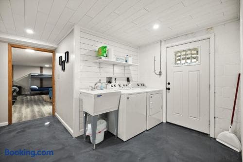 Gallery Image 17