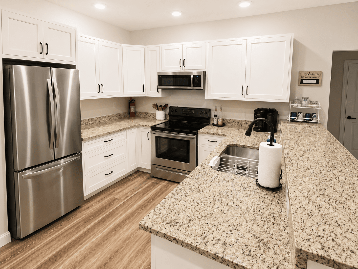 Fully equipped kitchen