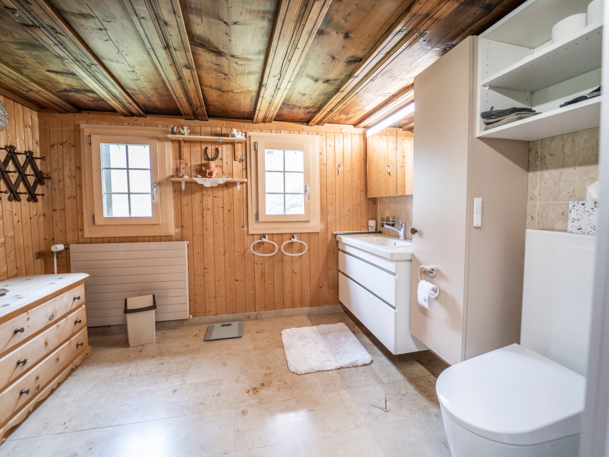 Bathroom / Wellness