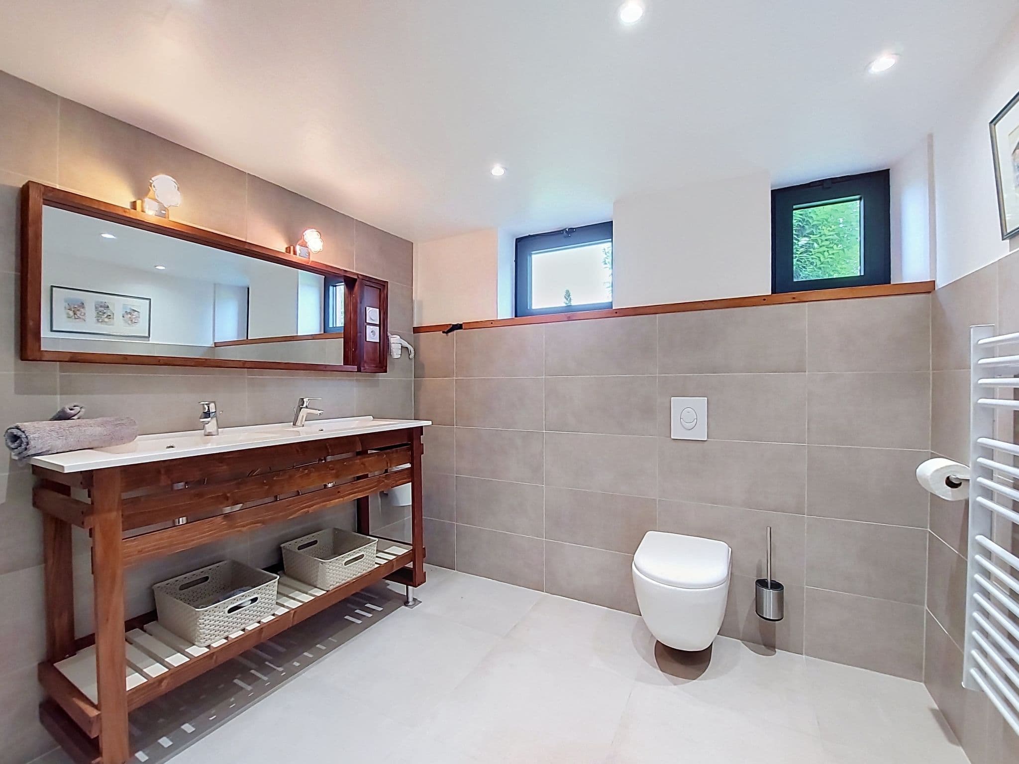 Bathroom / Wellness