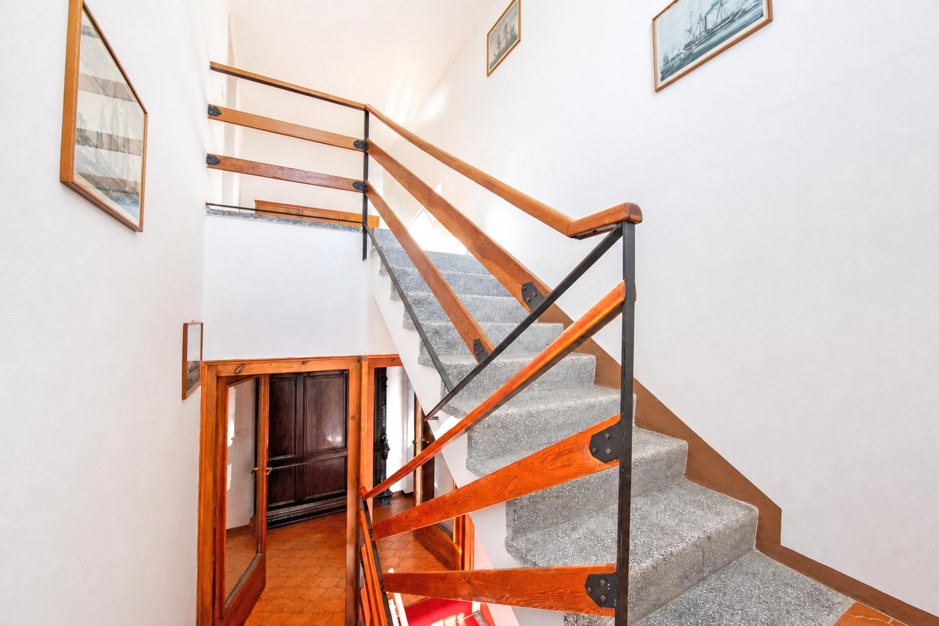 Gallery Image 18