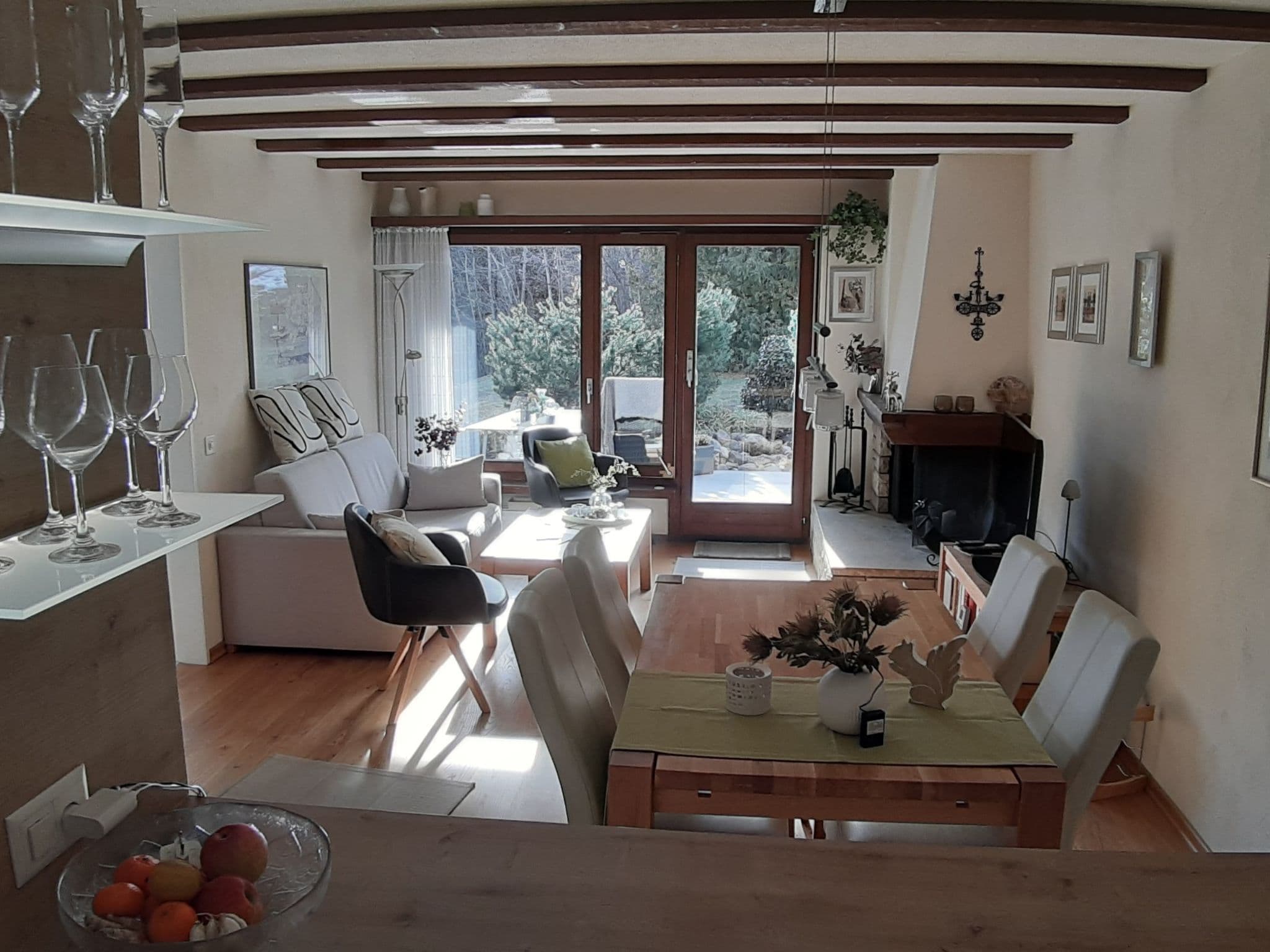 Kitchen / Dining Room