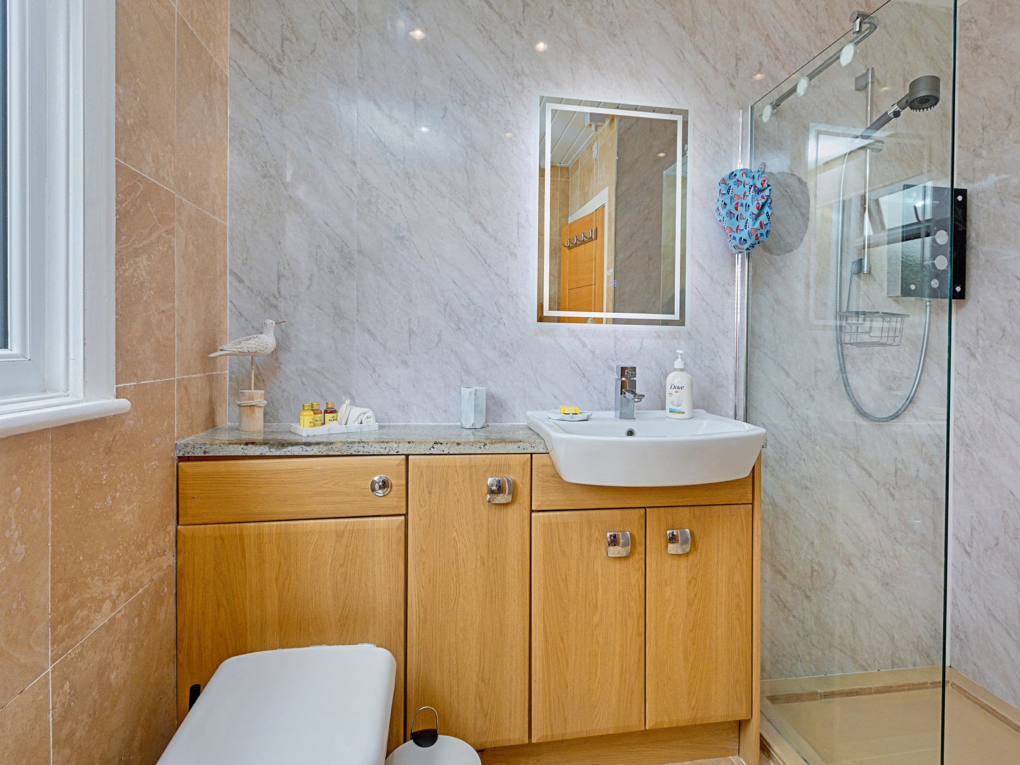 Bathroom / Wellness