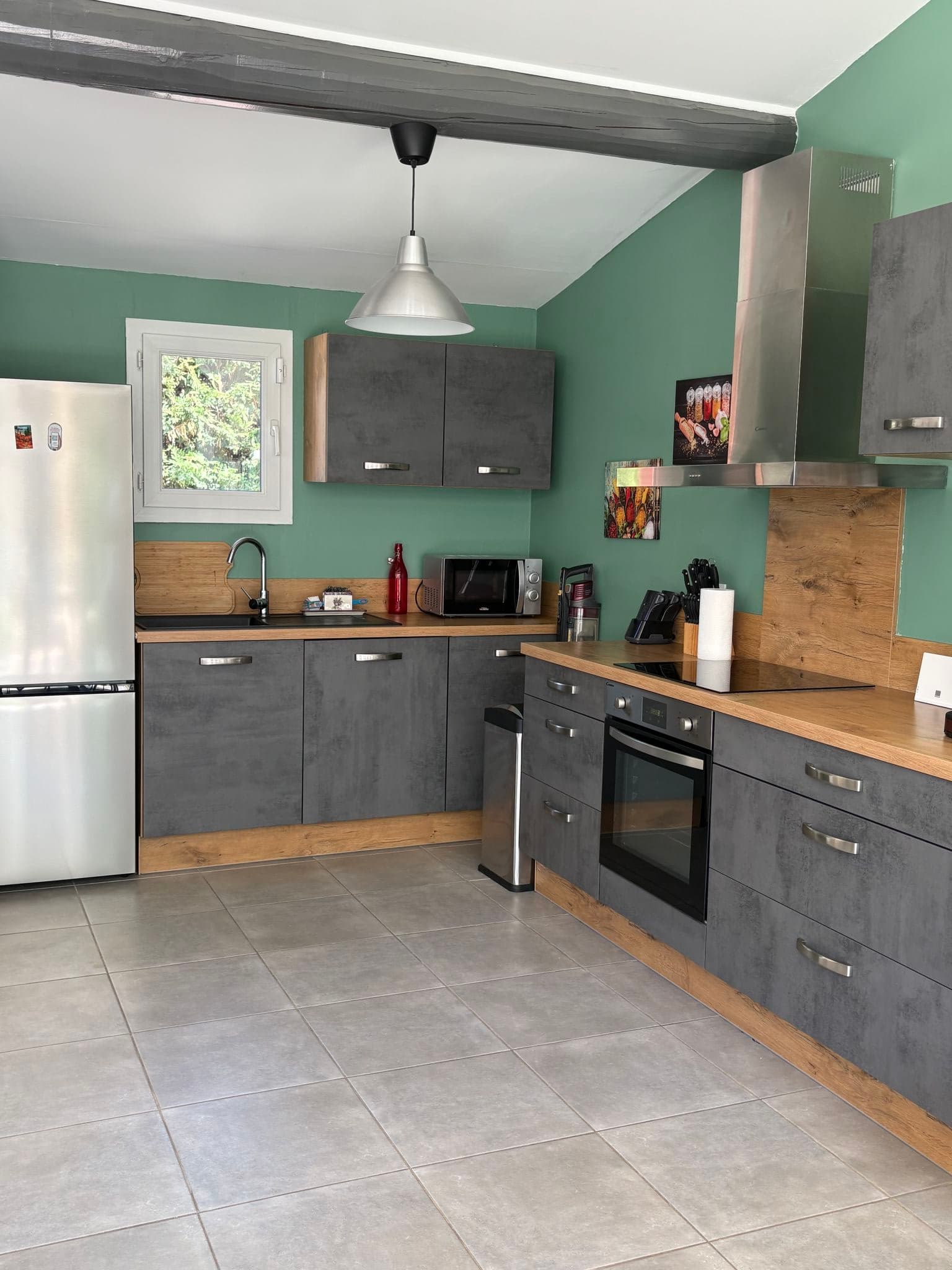 Kitchen / Dining Room