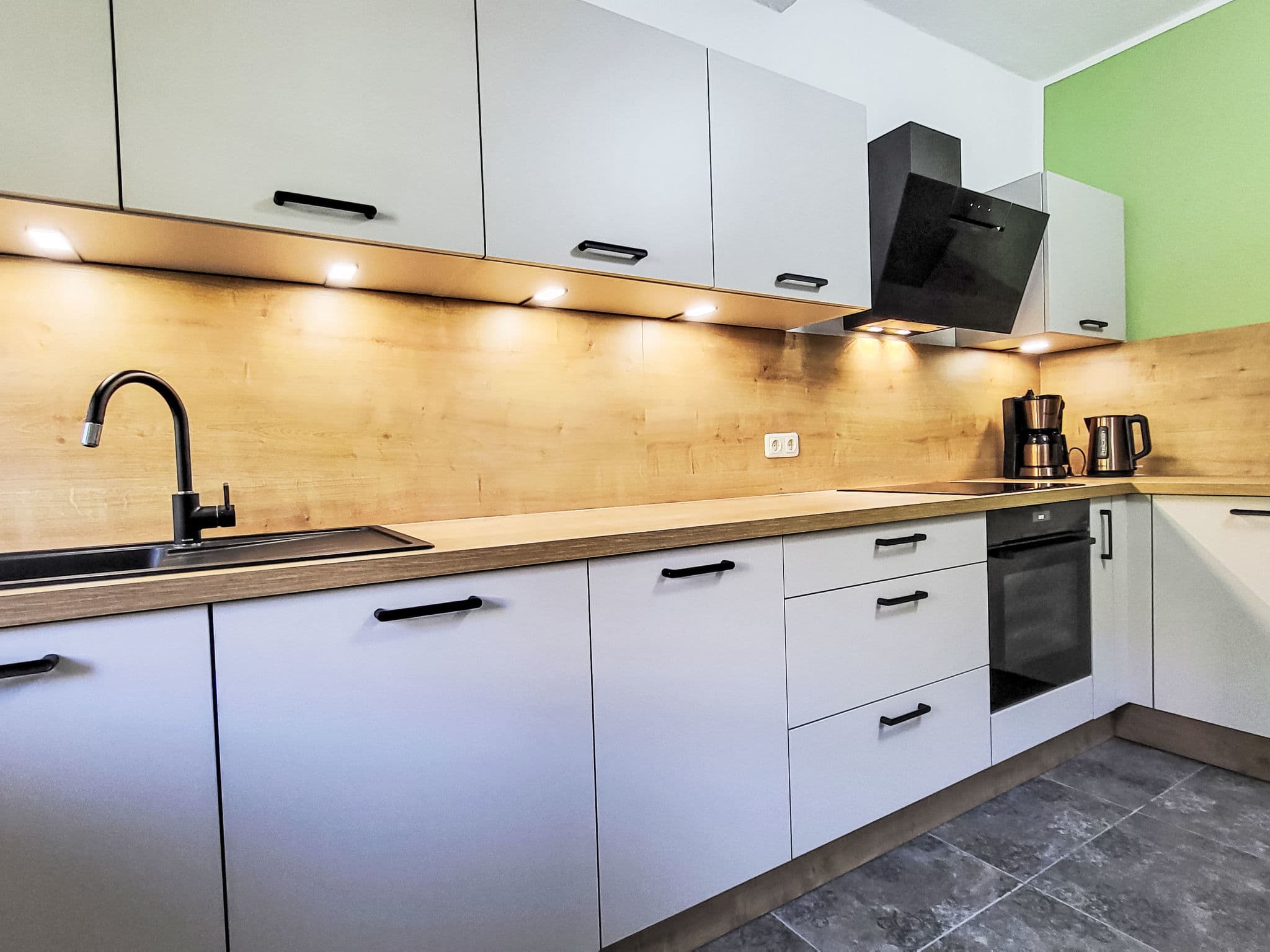 Kitchen / Dining Room
