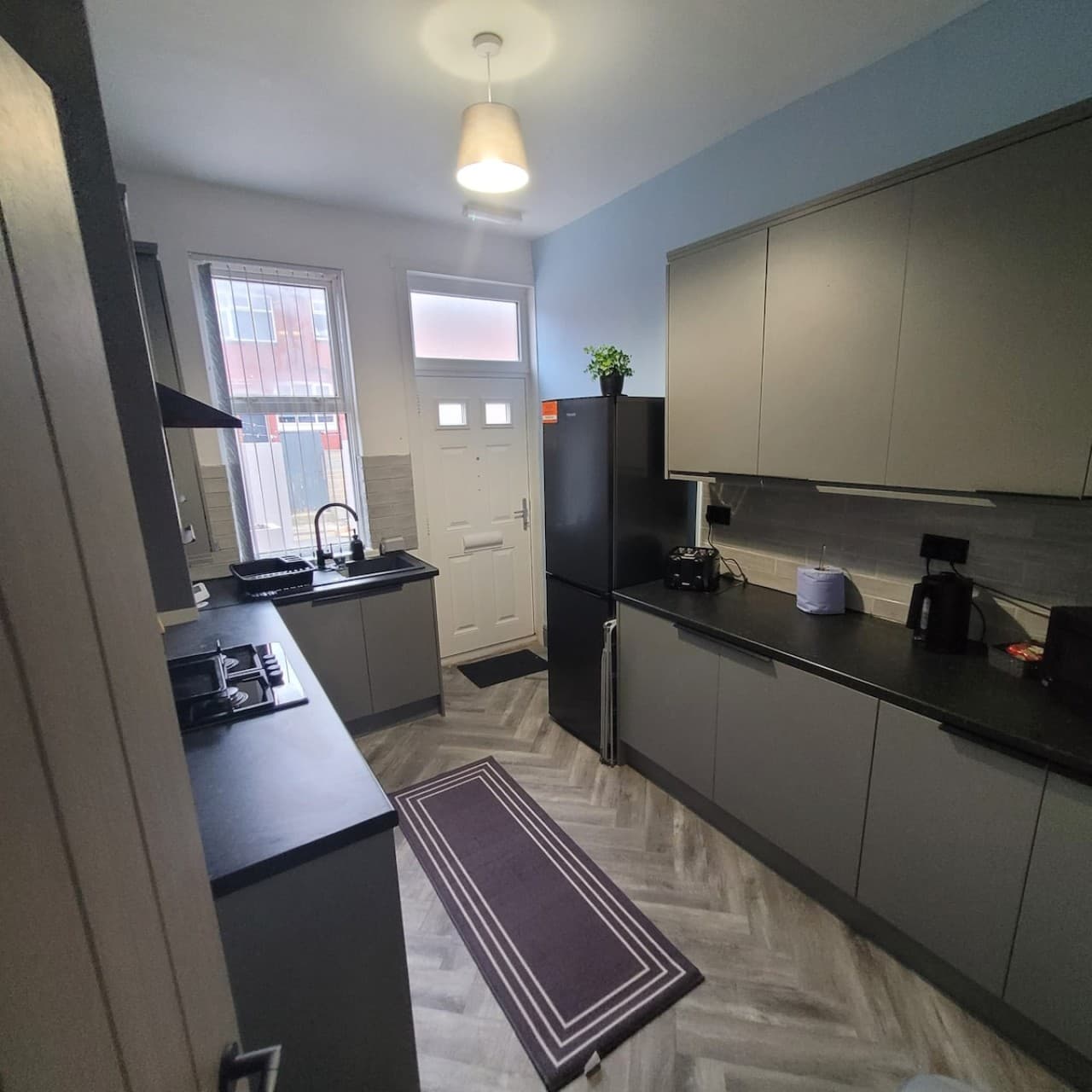 Gallery Image 13