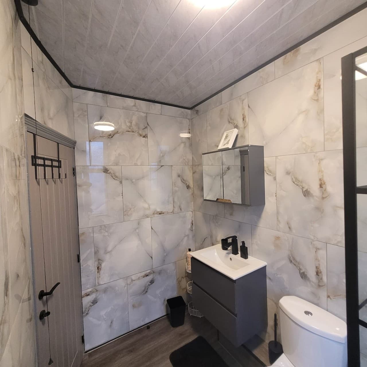 Gallery Image 23