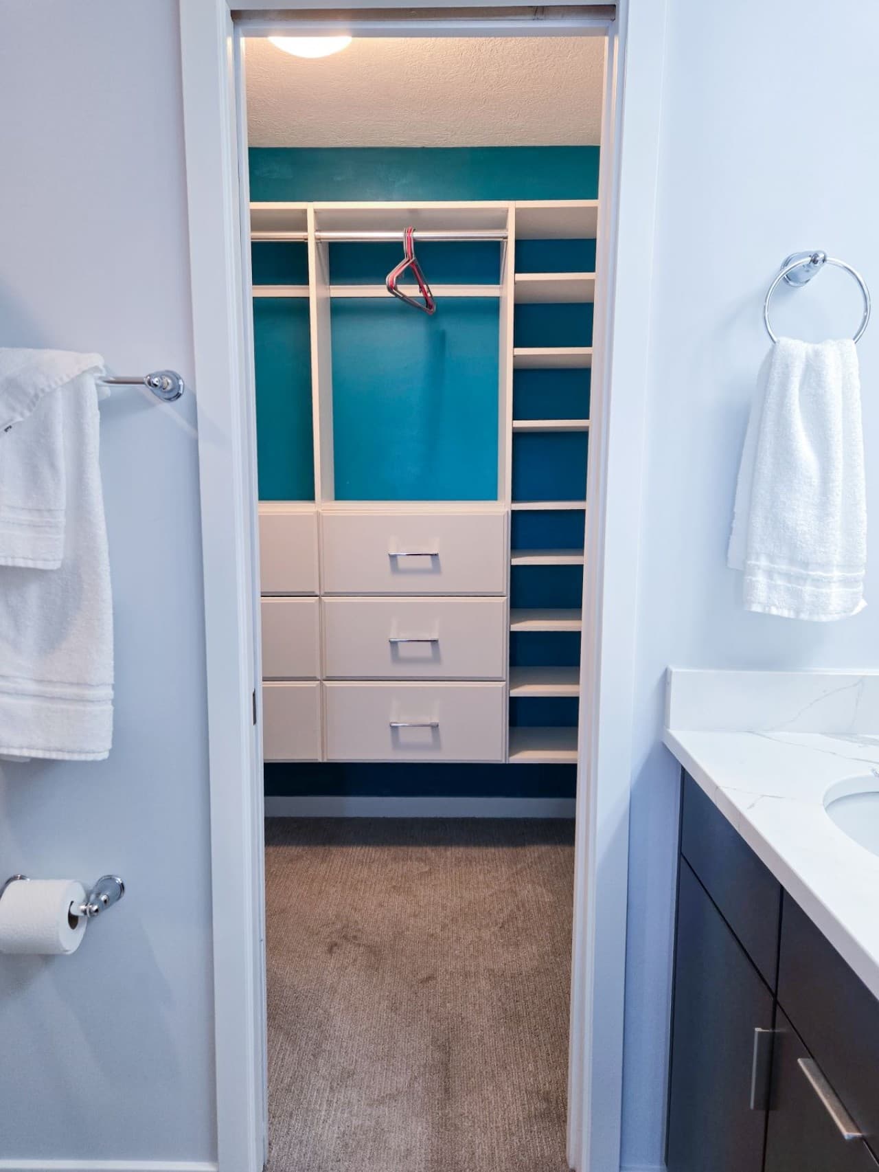 RT walk in closet.jpg