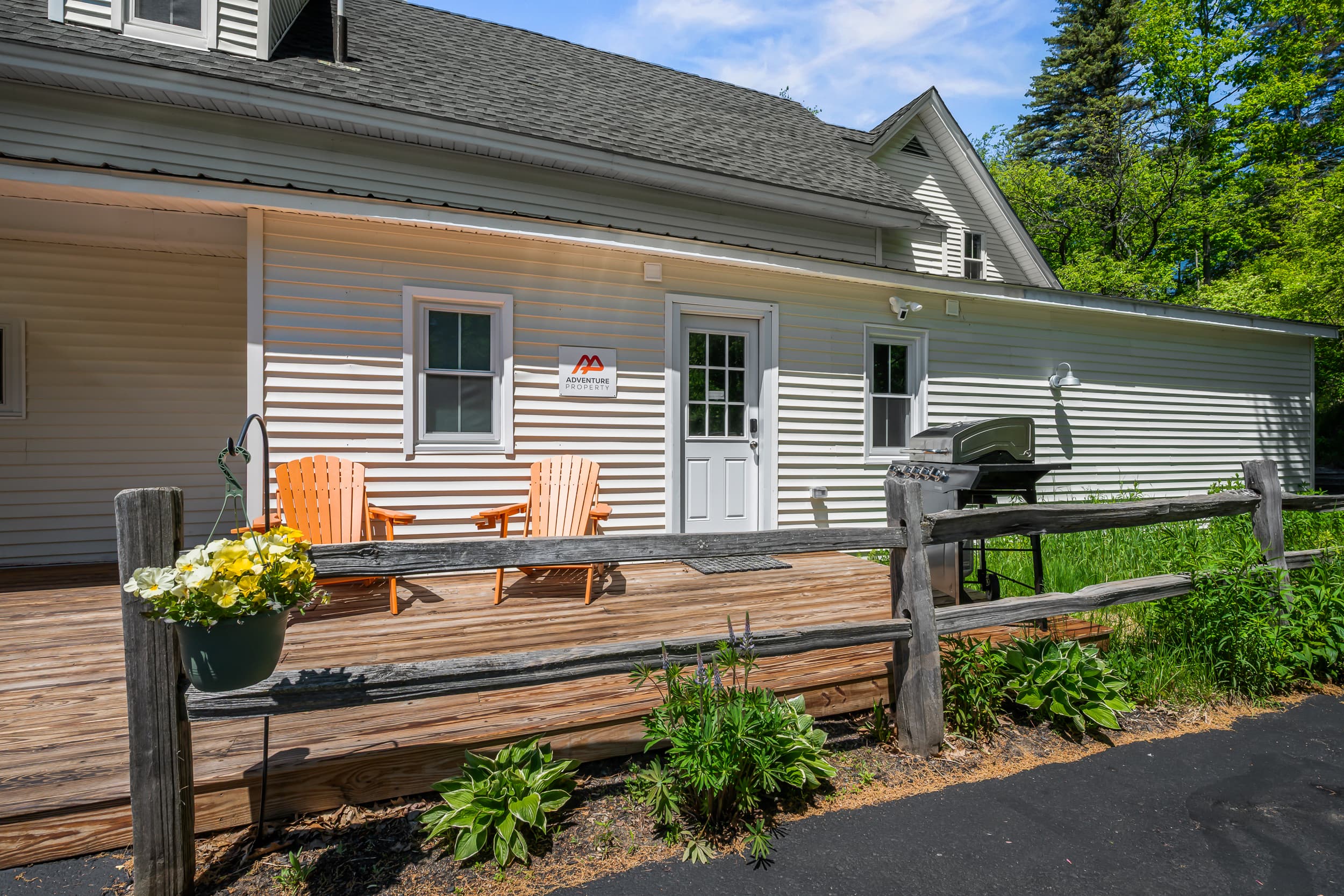 Sit back and relax as you use the grill.