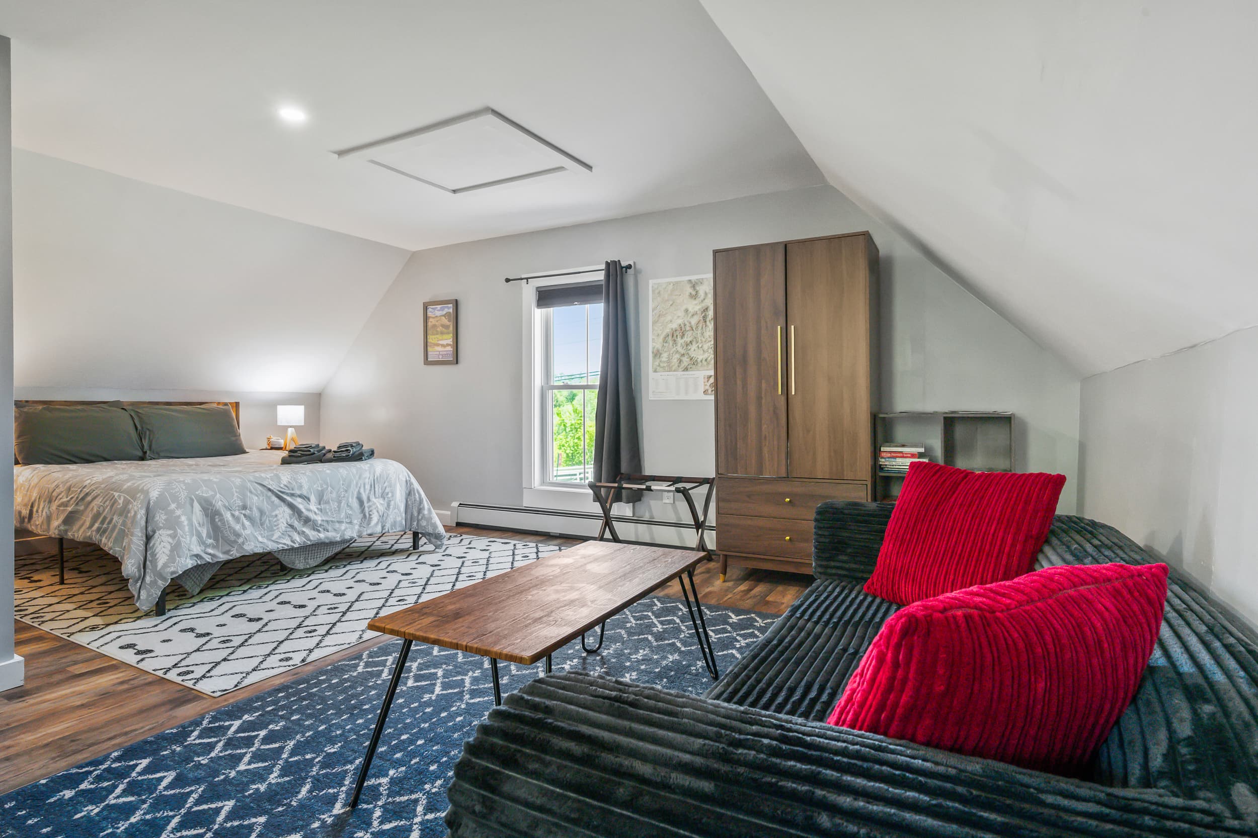 Relax in a pet friendly studio in Whitefield, NH