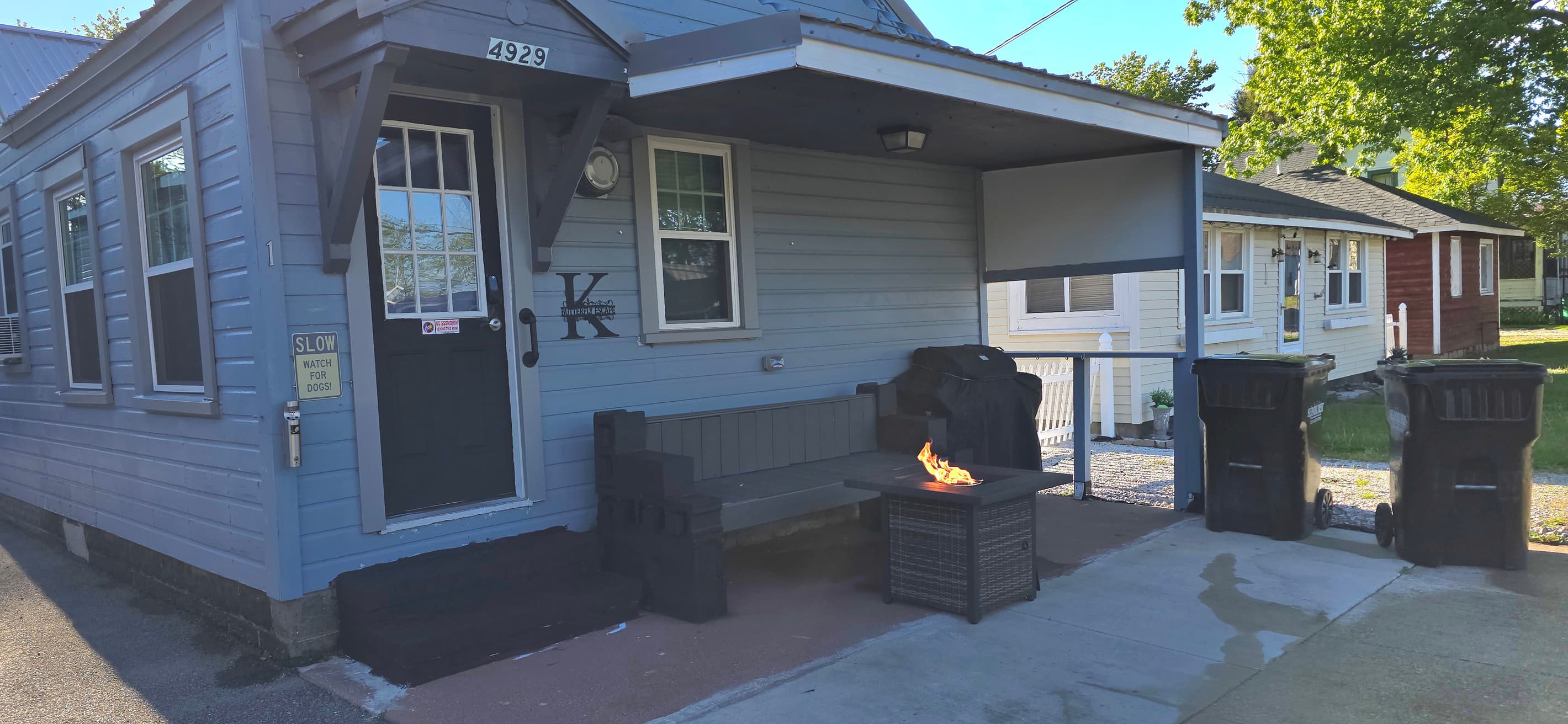 Cottage Patio With Seating for Four and Propane Grill/Fireplace

A comfortable outdoor patio featuring bench seating for four, a propane grill, and a propane fireplace. An extra propane tank is available for $30.