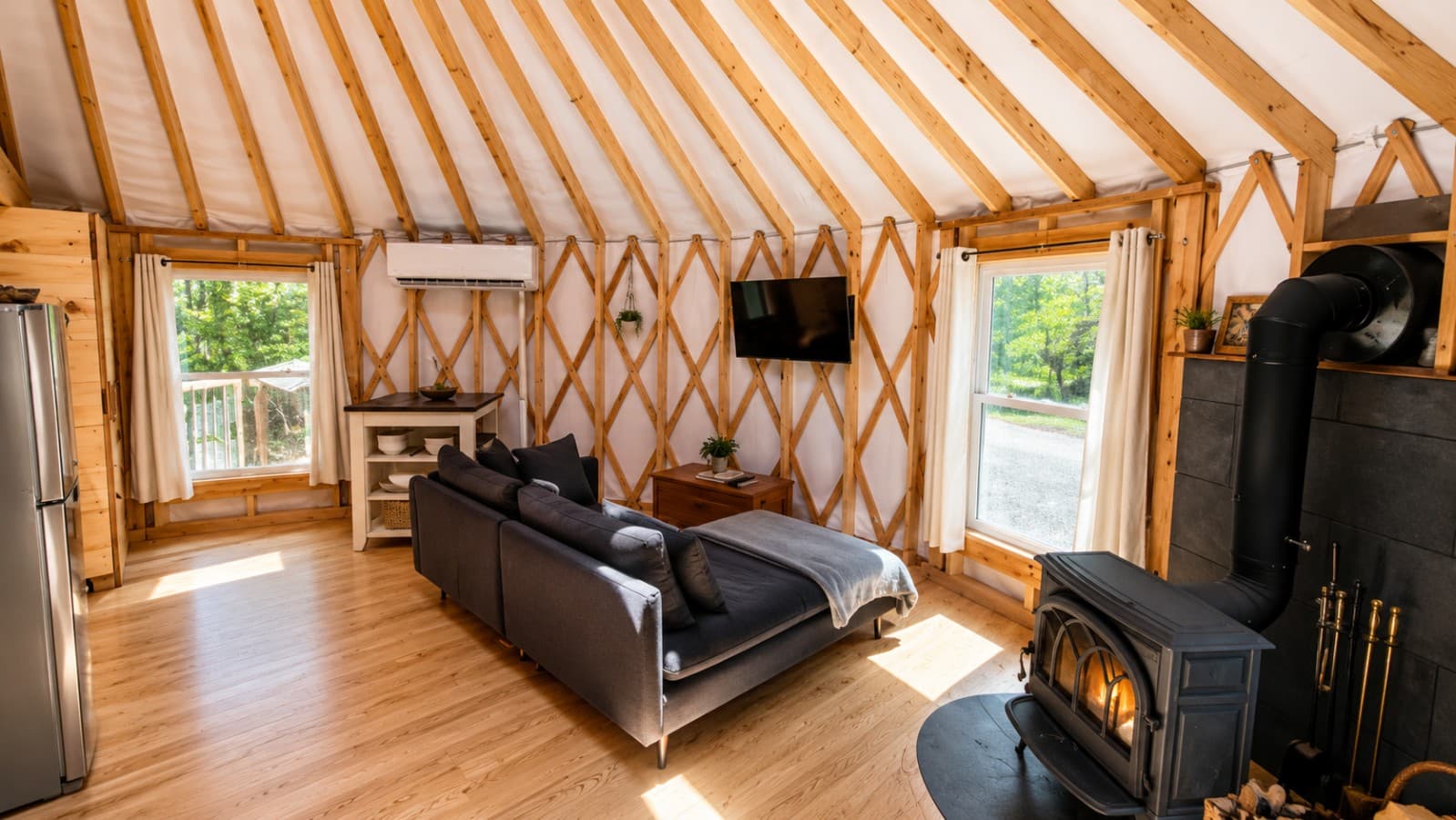Yurt (29).png