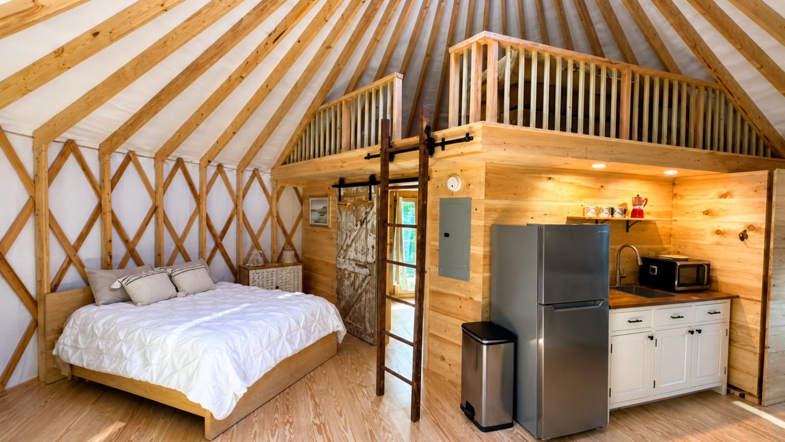 Yurt (24).png