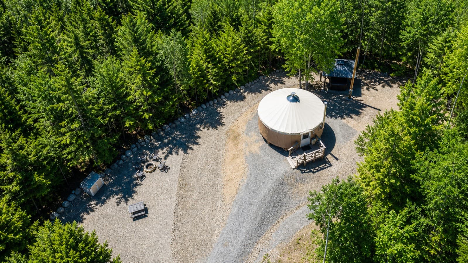 Yurt (11).png
