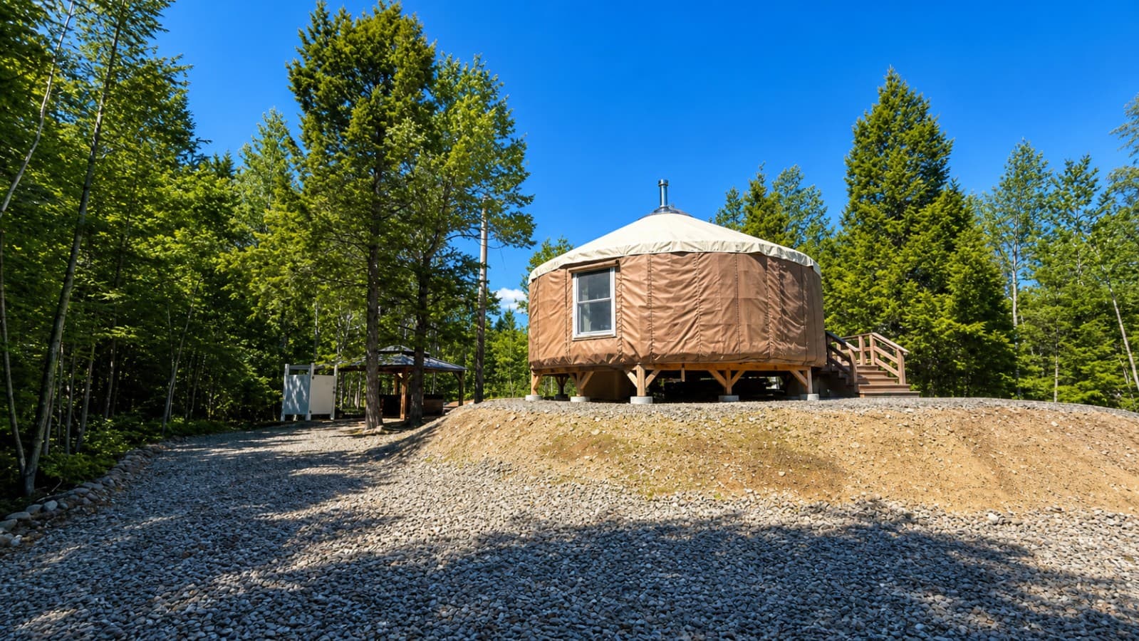 Yurt (1).png
